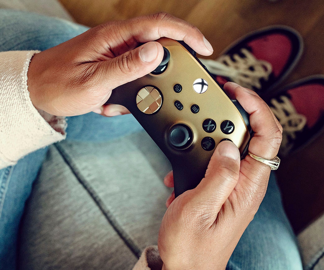 Xbox Xbox-Controller »Goldfarben Shadow Special Edition« ab 99 CHF  versandkostenfrei bestellen