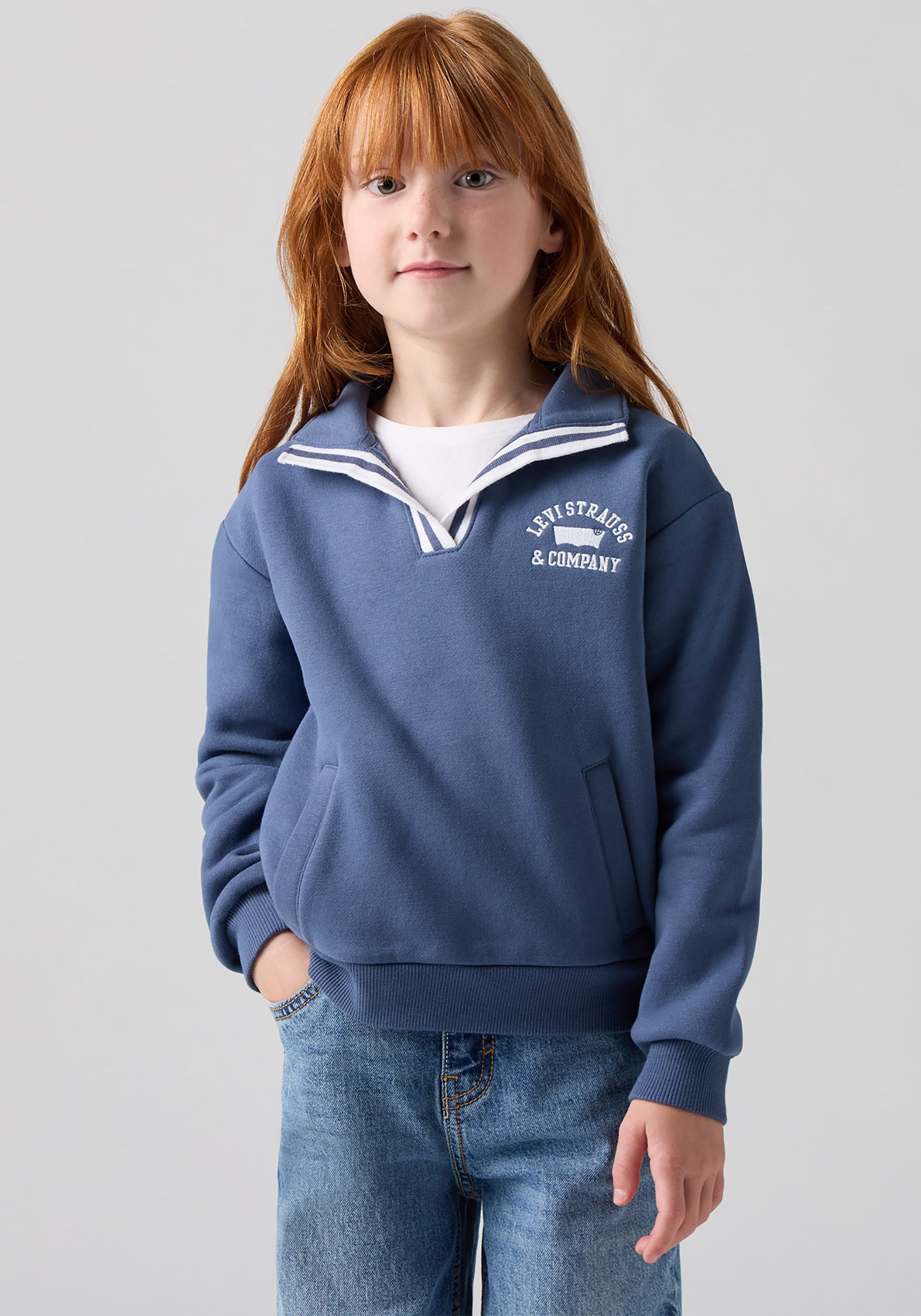 Image of Levis Kids Sweatshirt "LVG COLLEGIATE LS COLLAR TOP", mit Umlegekragen und Taschen, for Girls