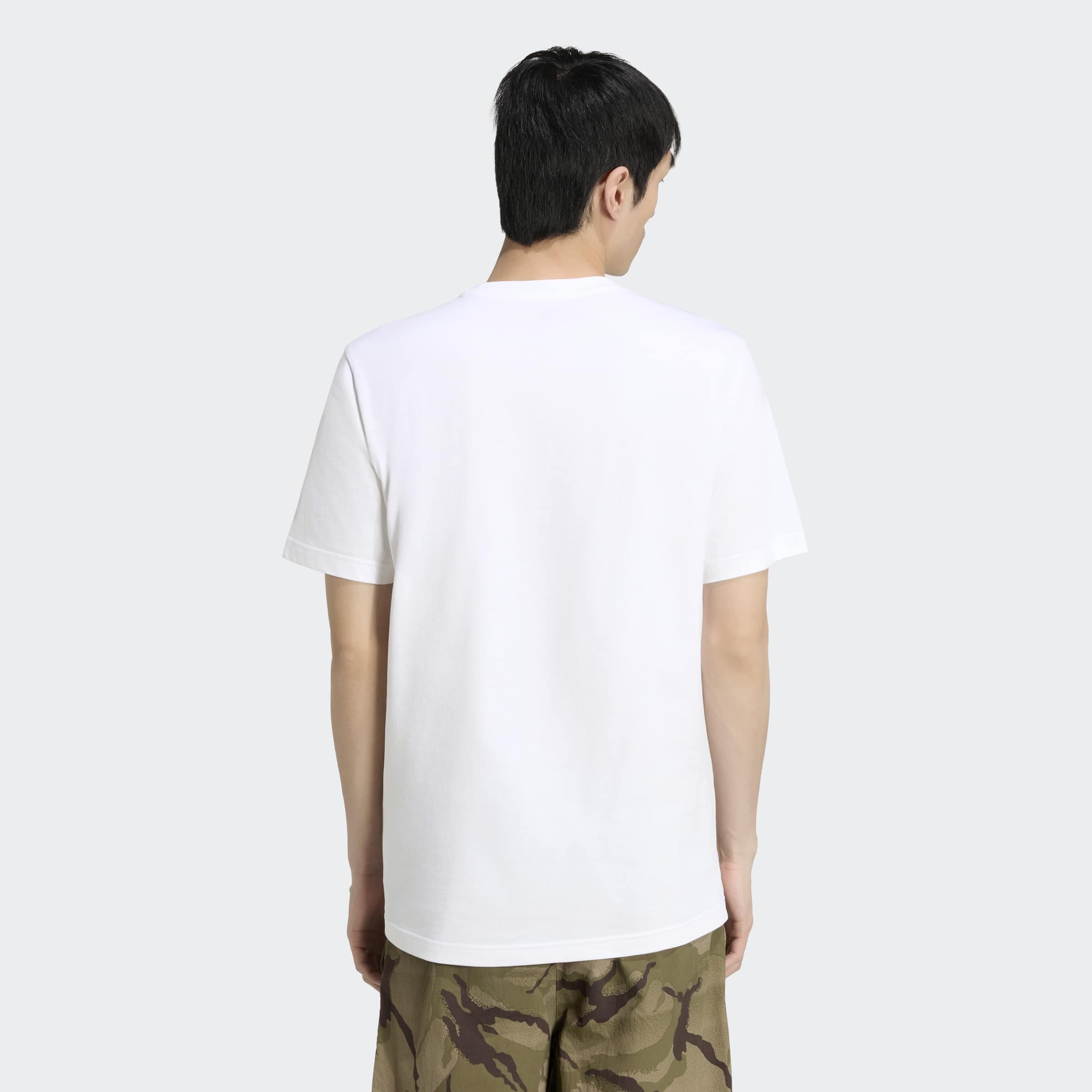adidas Sportswear T-Shirt »M CAMO LOGO T« mit Rundhalsausschnitt, ohne Verschluss, aus Baumwolle, normale Länge