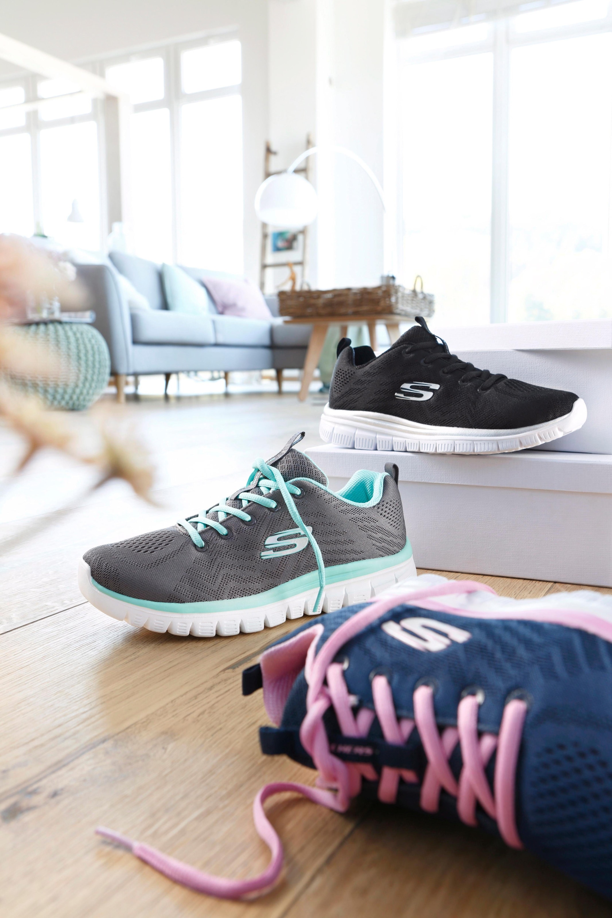 Skechers Sneaker »Graceful - Get Connected«, Freizeitschuh, Halbschuh, Schnürschuh mit Memory Foam
