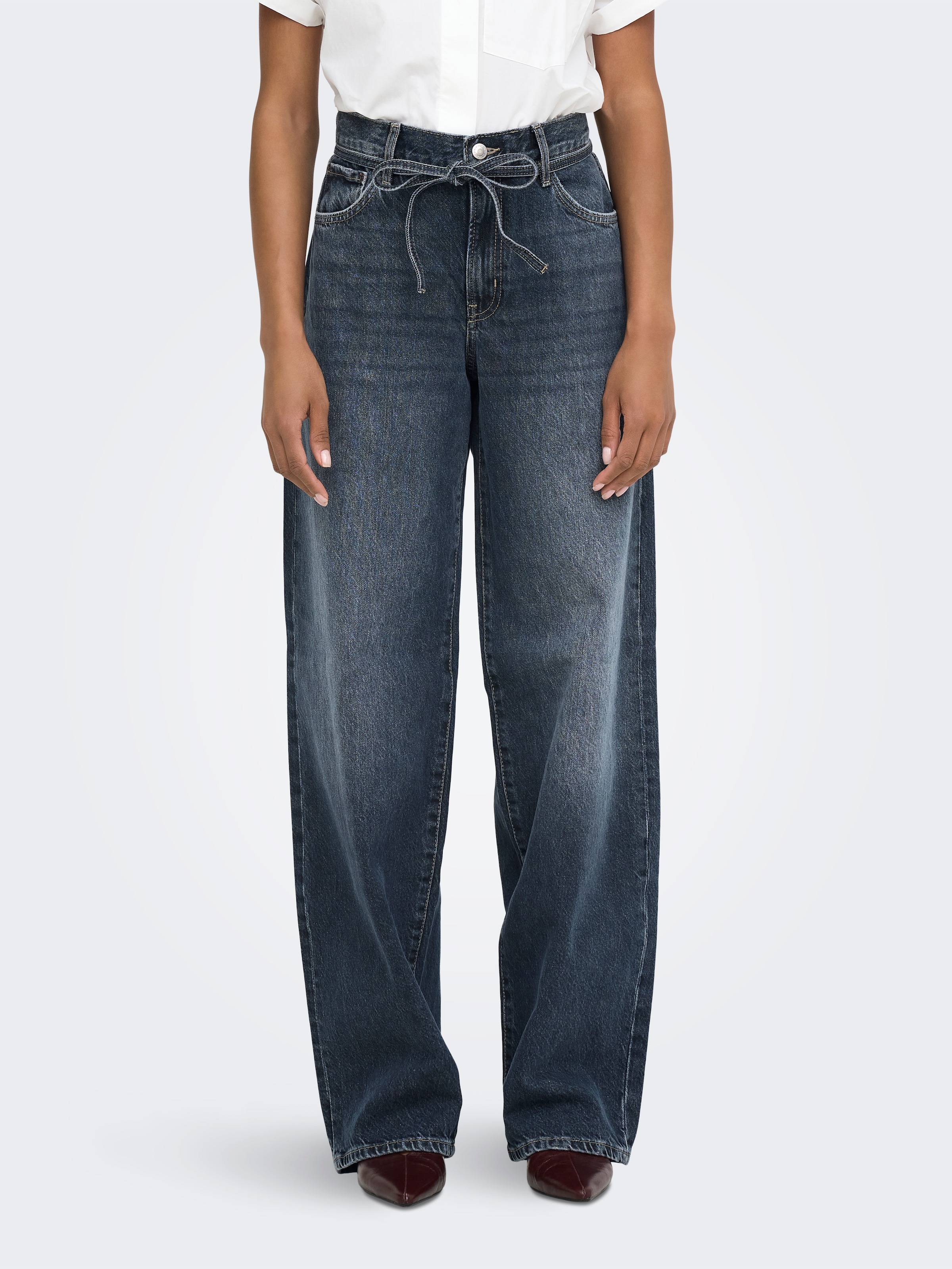 Image of ONLY Straight-Jeans "ONLGIANNA MW STRAIGHT DNM DOT003 NOOS" Baumwolle