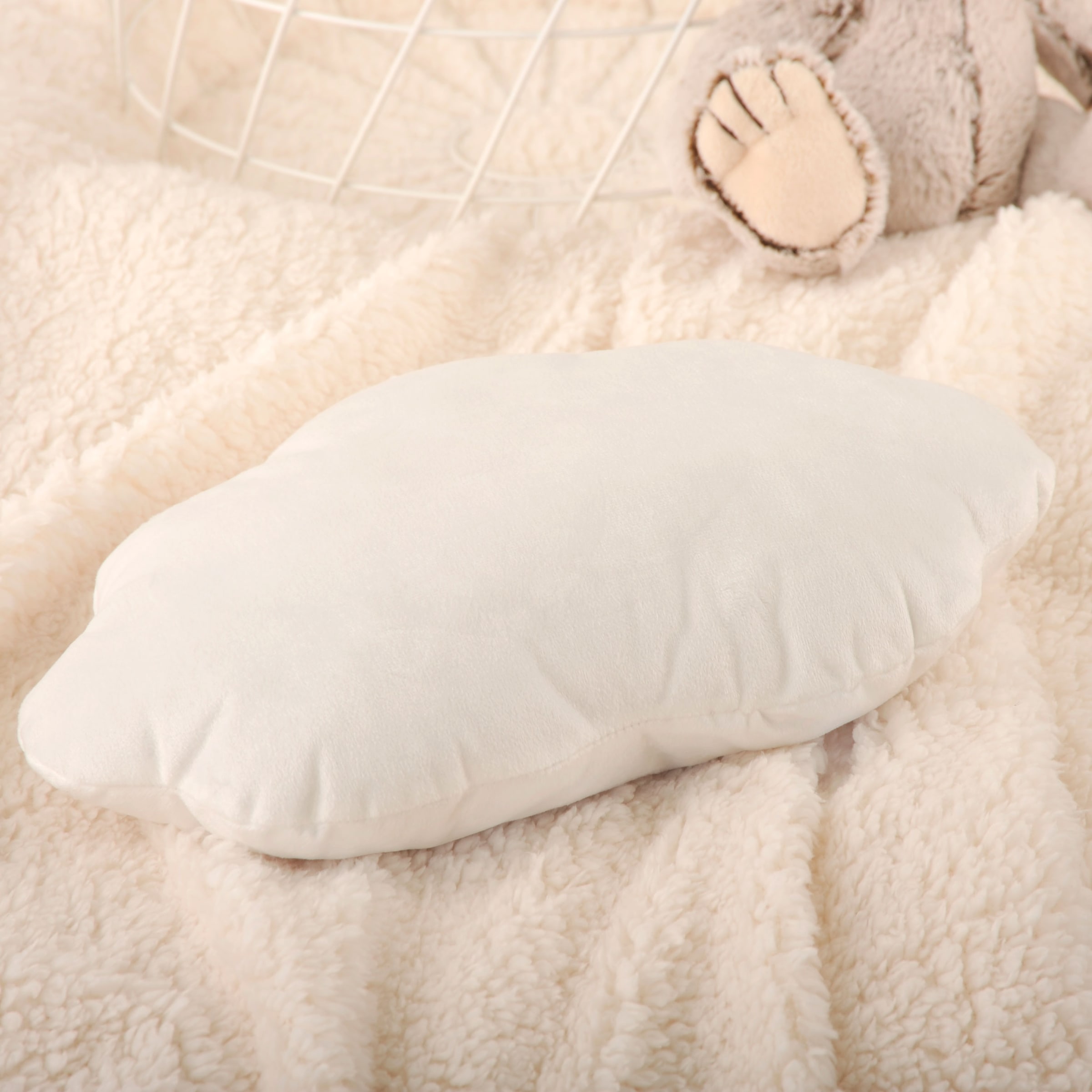 Baby Best Coussin décoratif »BabyBest Sleeping little bear« imprimé en couleurs vives