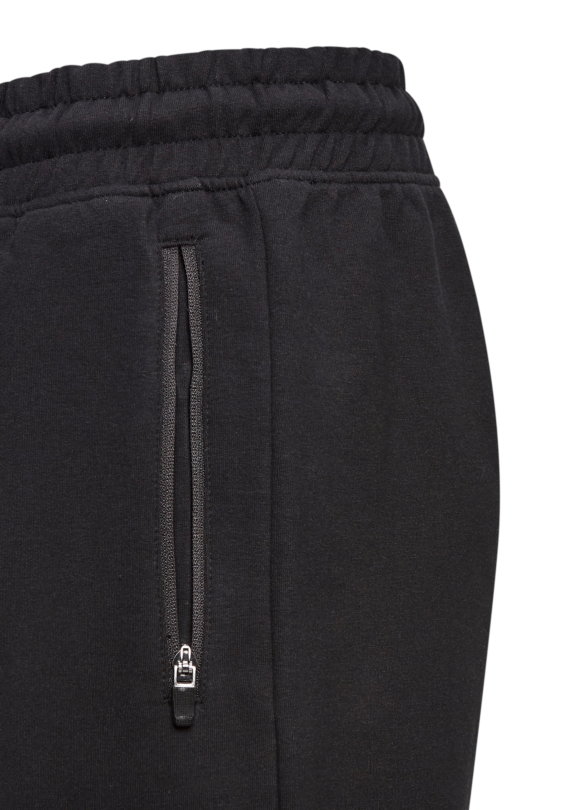 Le Jogger Performance Funktionsshorts  Perfomance Shorts mit Kontrast-Kordel und Reissverschlusstaschen