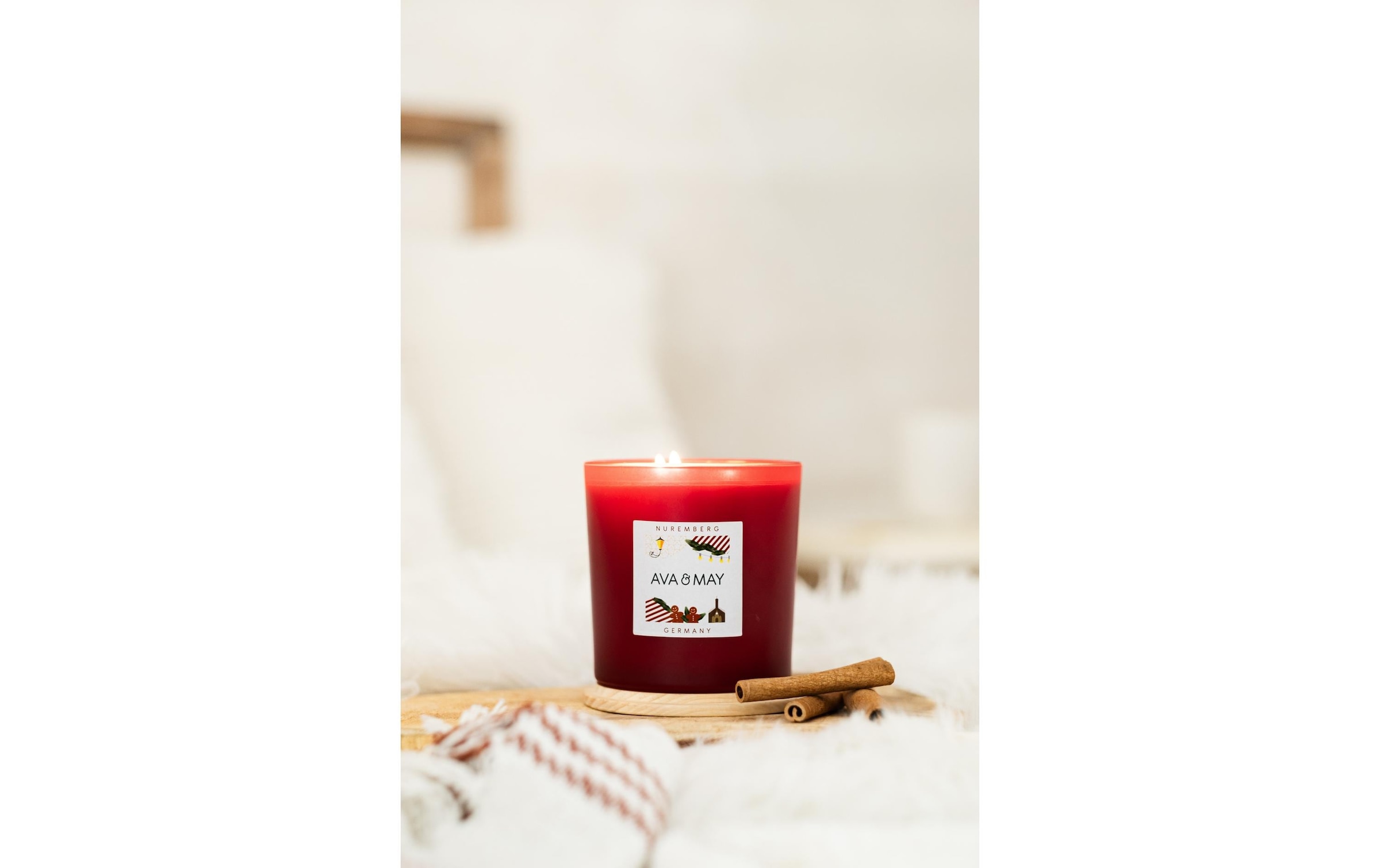 AVA & MAY Bougie parfumée »Nürnberg, Duftkerze mit dem Deckel aus Echtholz«