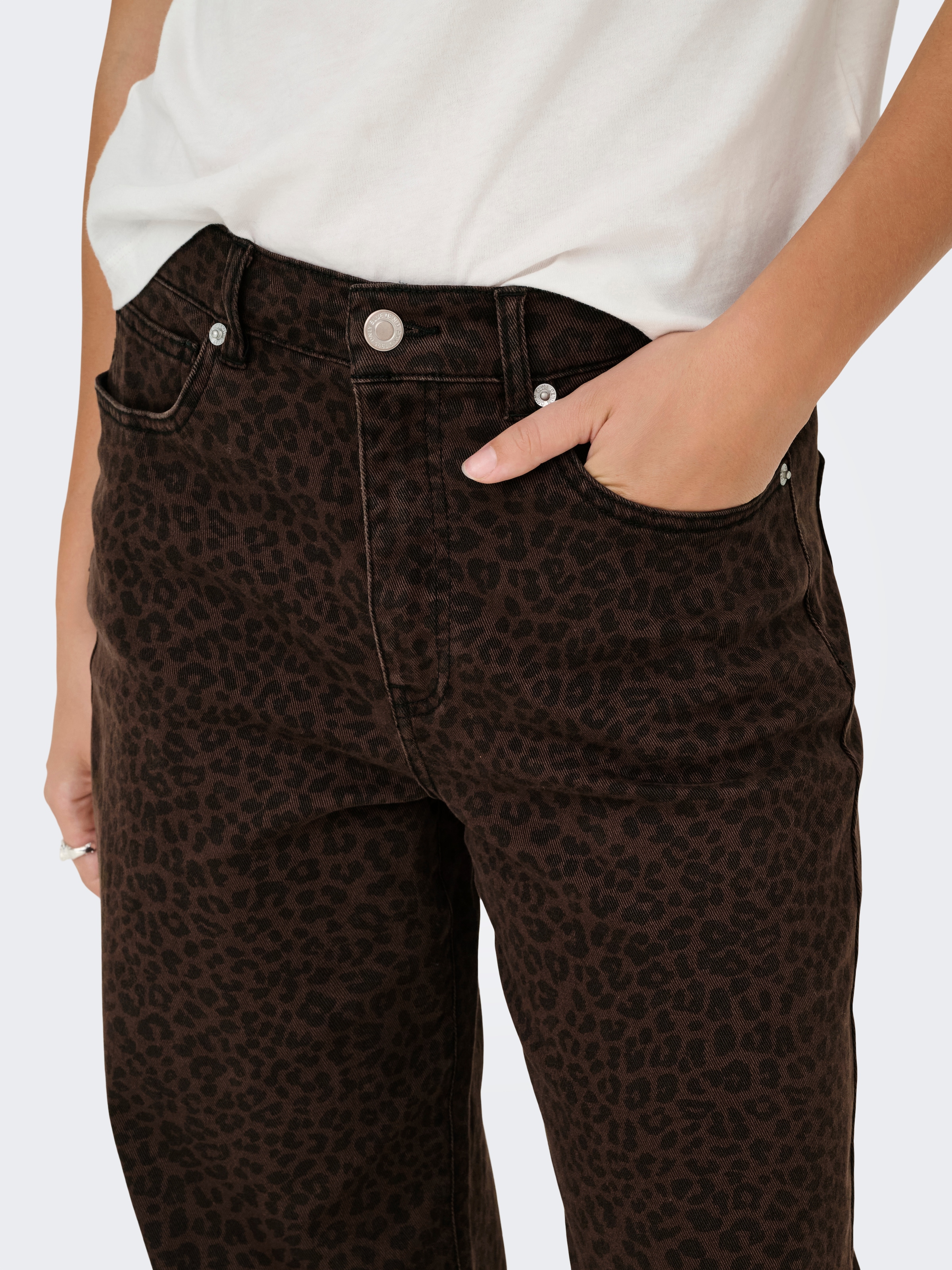 ONLY Jeans taille haute »ONLMADISON HW WIDE ANIMAL PANT CC PNT« mélange de coton