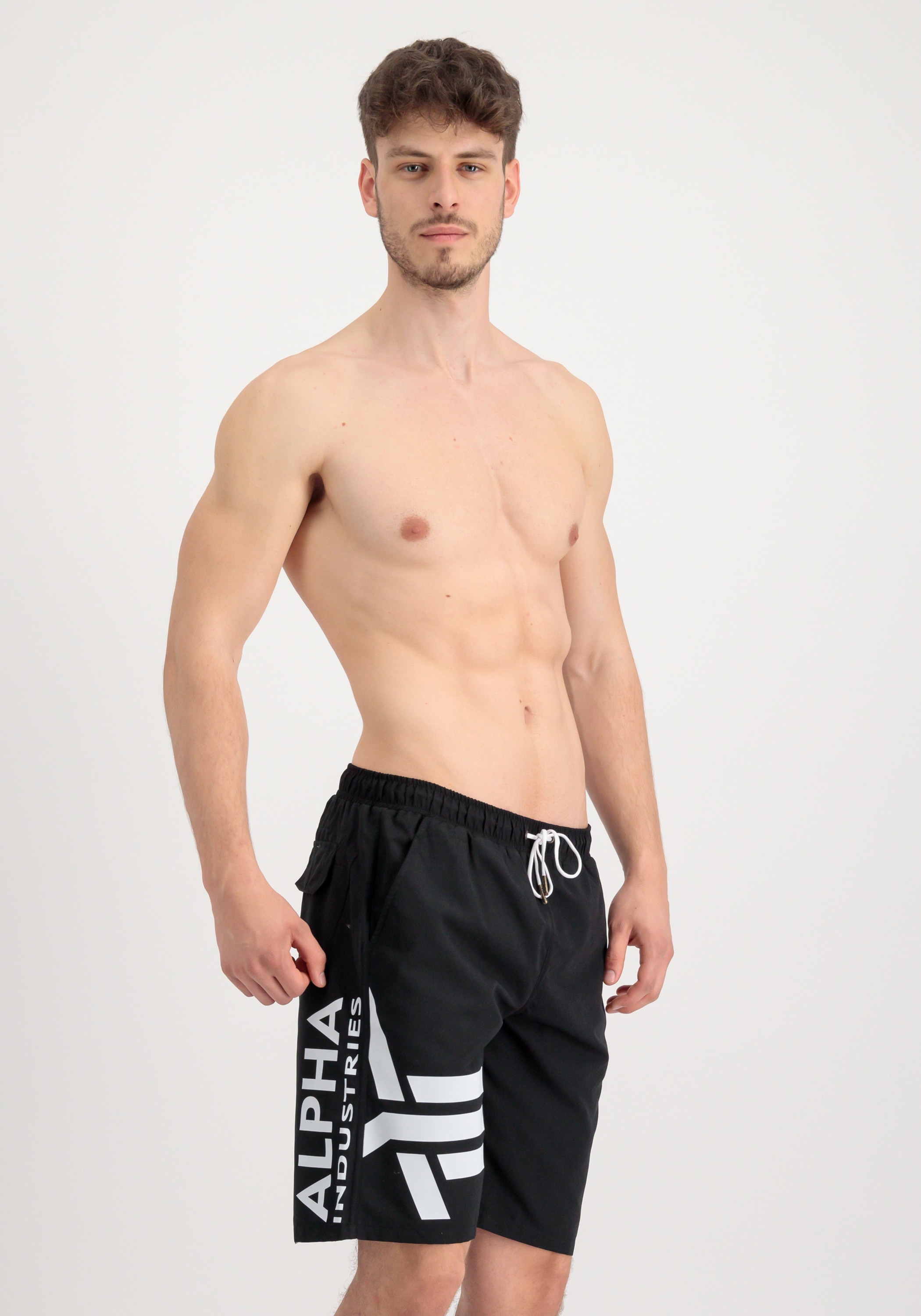 Shorts »ALPHA INDUSTRIES Men - Beachwear Side Print Board Short«