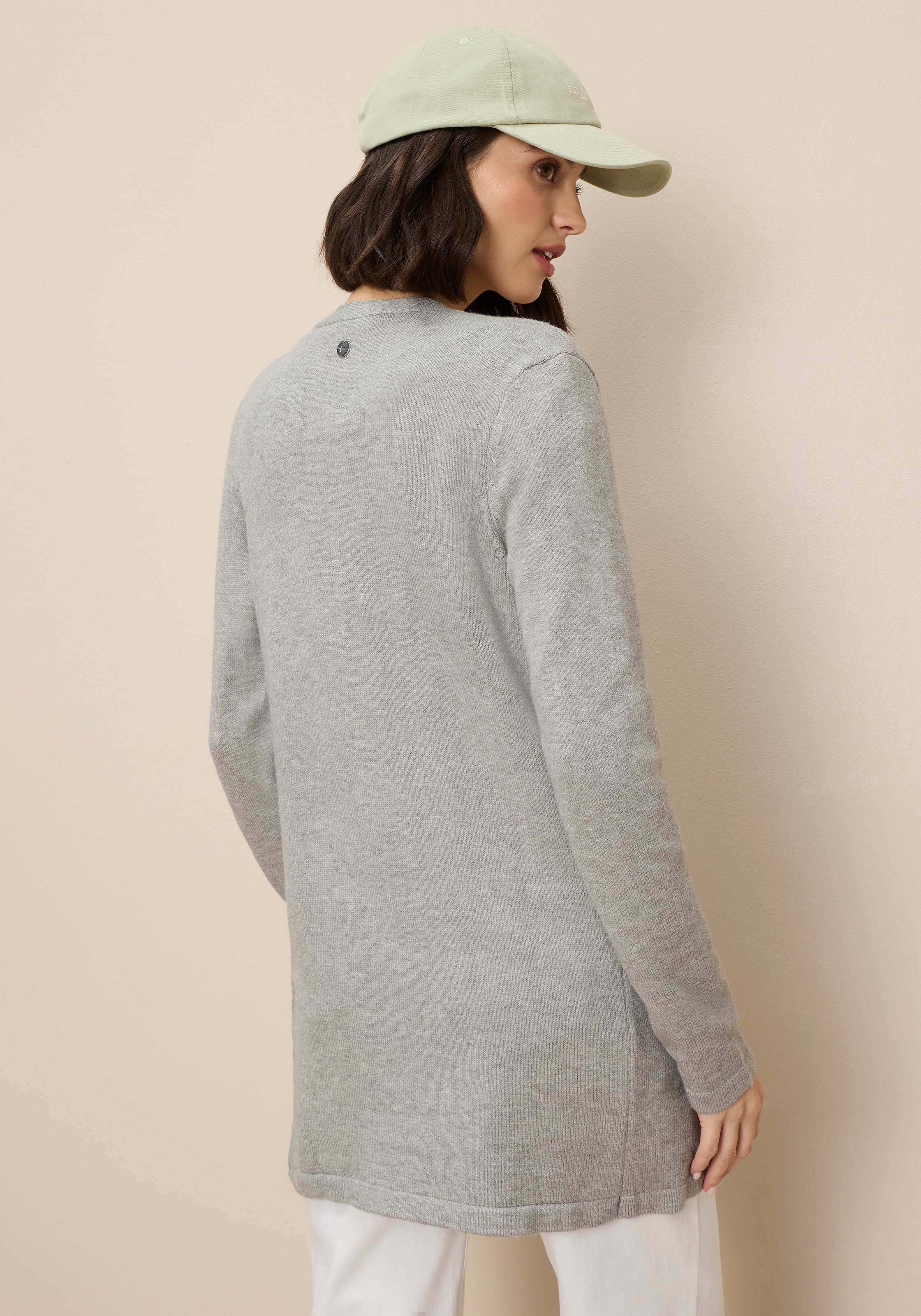 Tamaris Veste en tricot »mit Taschen, aus weicher Viskosemischung« parfait pour les soirées d'été douces