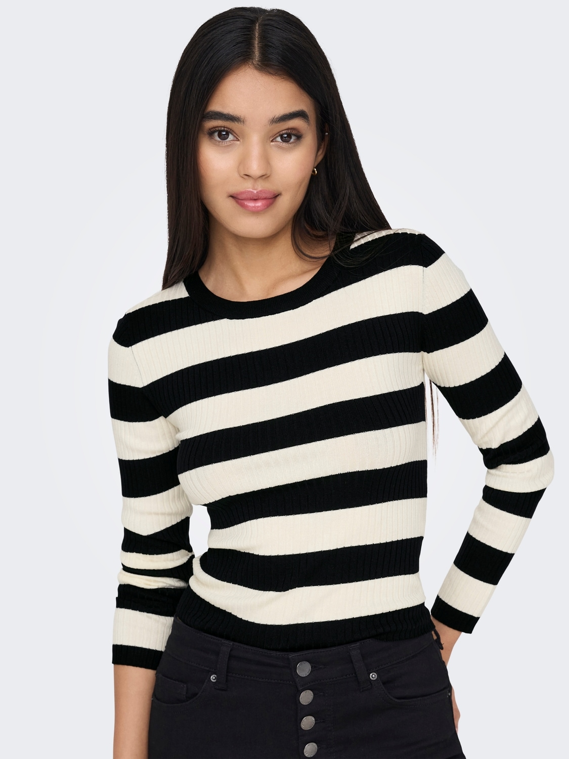 JDY Pull à col rond »JDYPLUM L/S O-NECK PULLOVER KNT NOOS«