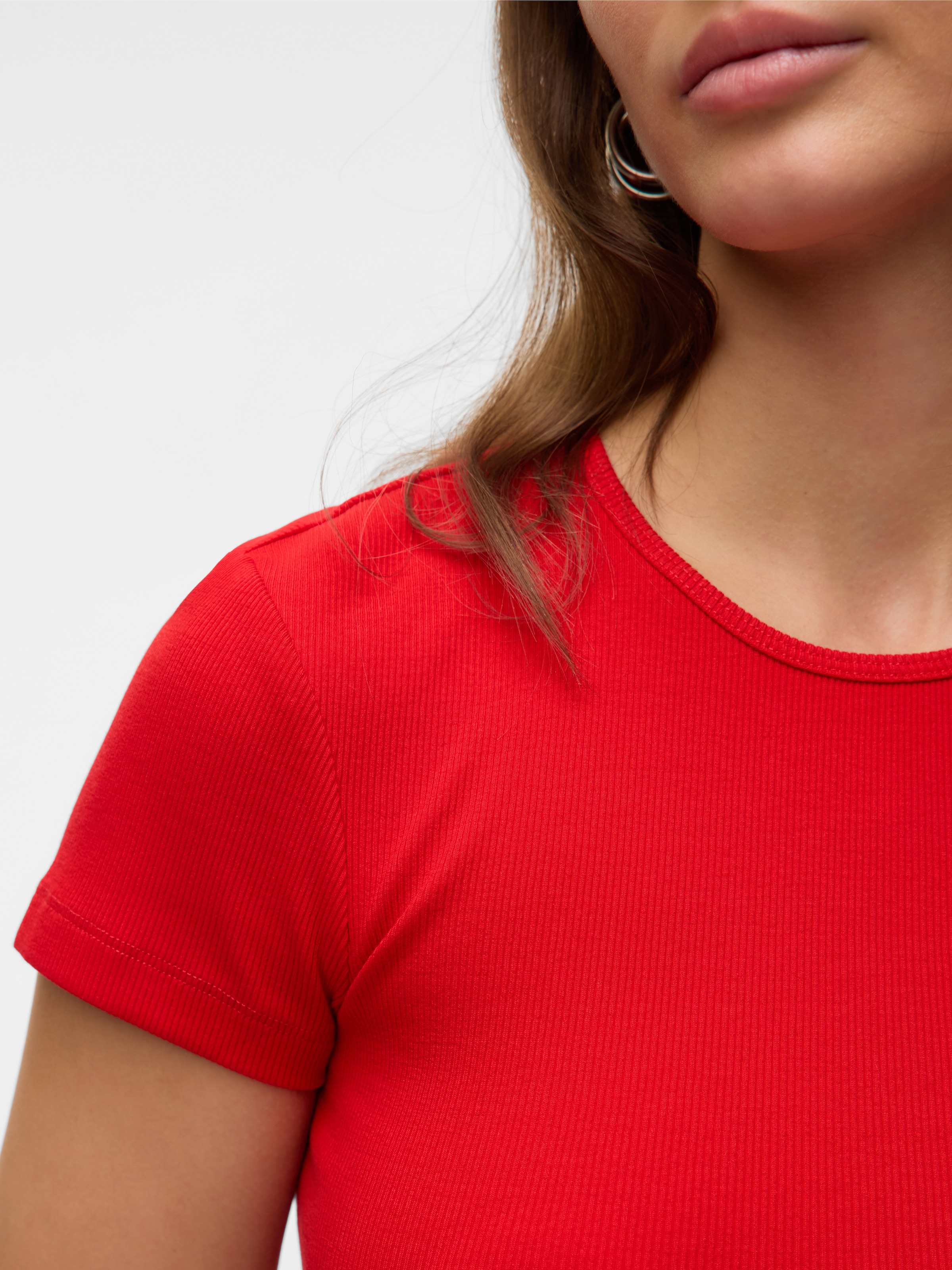 Vero Moda Shirt à col rond »VMCHLOE SS SHORT TOP JRS NOOS«