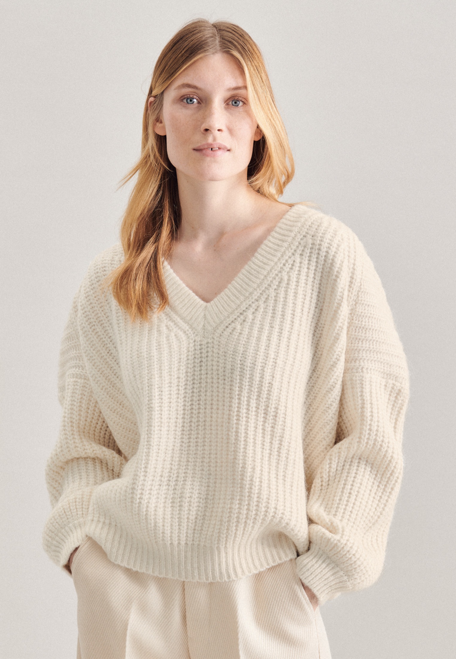 Image of seidensticker V-Ausschnitt-Pullover »Schwarze Rose«, Langarm V-Neck Uni bei Ackermann Versand Schweiz