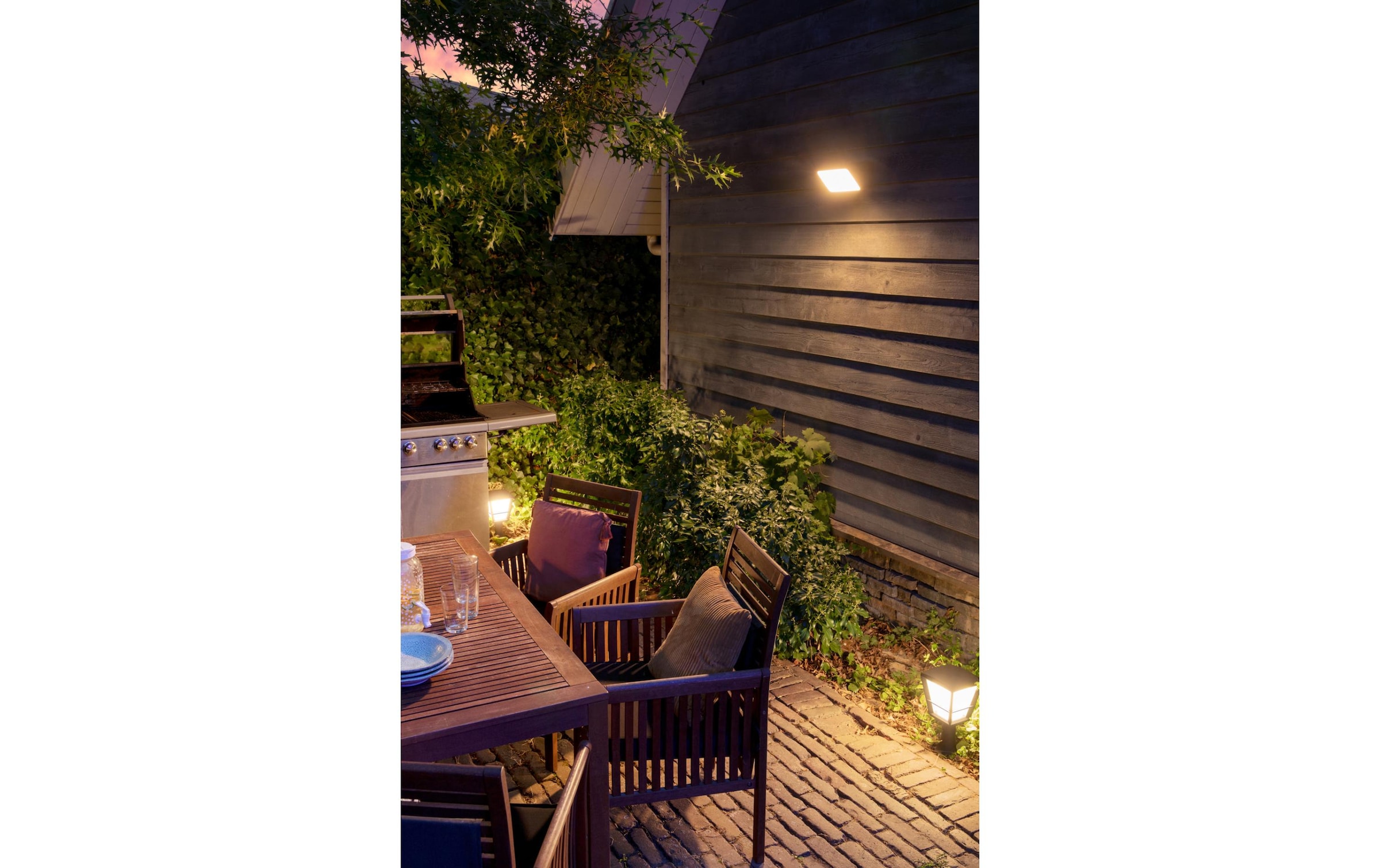 Philips Hue Aussen-Wandleuchte »Discover«