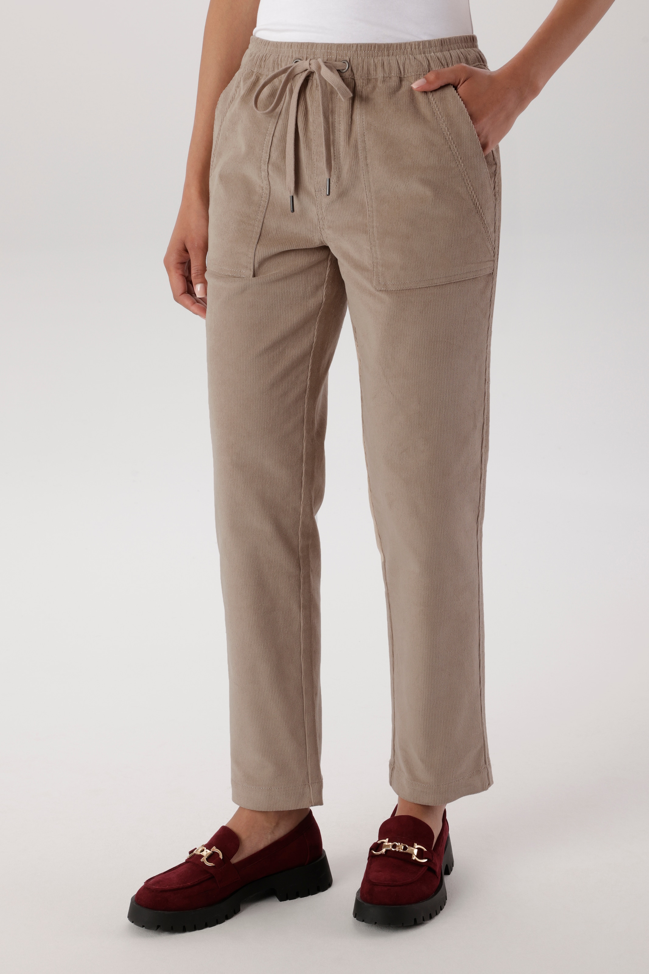 Image of Aniston SELECTED Cordschlupfhose aus elastischen Cord mit Eingriffstaschen - NEUE KOLLEKTION