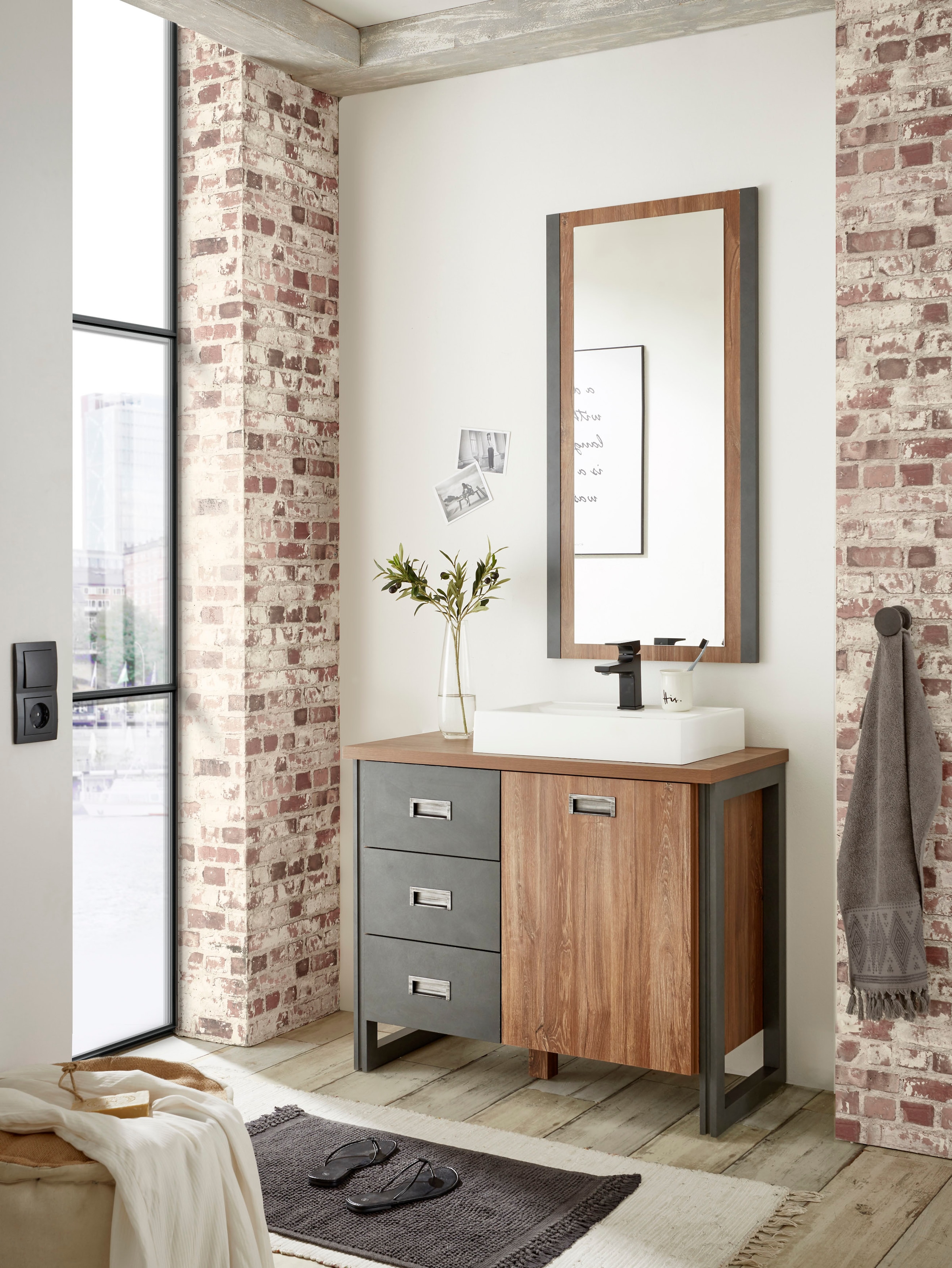 Home affaire Badmöbel-Set »Detroit, Bad im Industrialdesign, 2-teiliges Badezimmer«, (Set, 2 St.), Waschtisch und Spiegel, inkl. Aufsatzwaschbecken aus Mineralguss