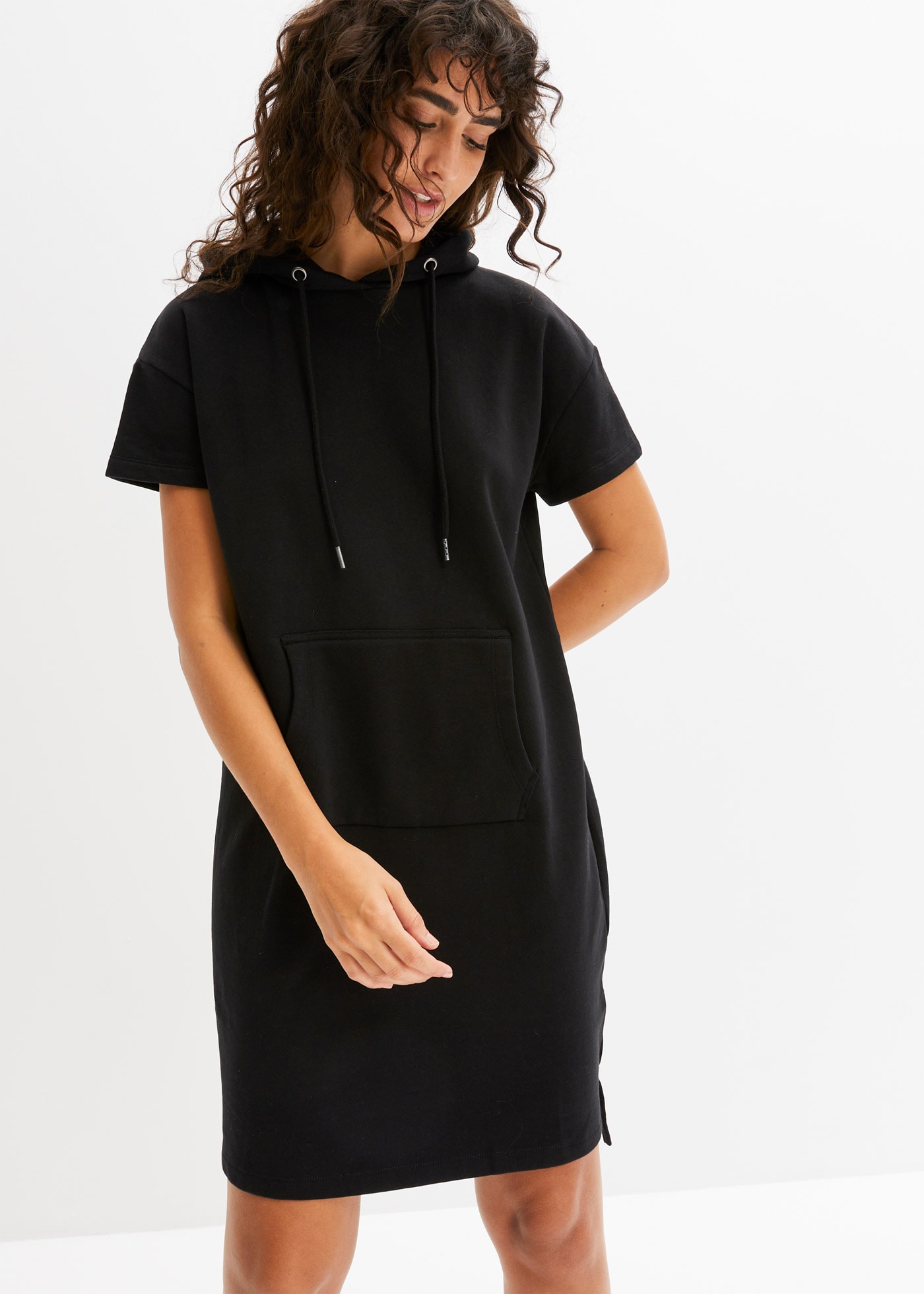Image of bonprix Sweatkleid aus Baumwolle, Loose fit, mit Kapuze, mit Kangaroo-Tasche, Kurzarm