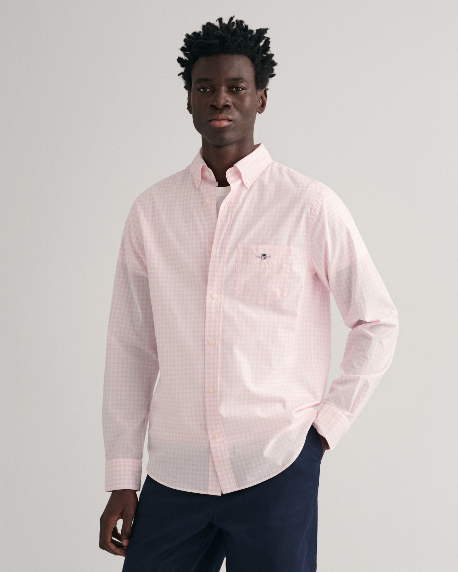 Gant Langarmhemd »REG POPLIN GINGHAM SHIRT«, mit Logostickerei auf der Brust
