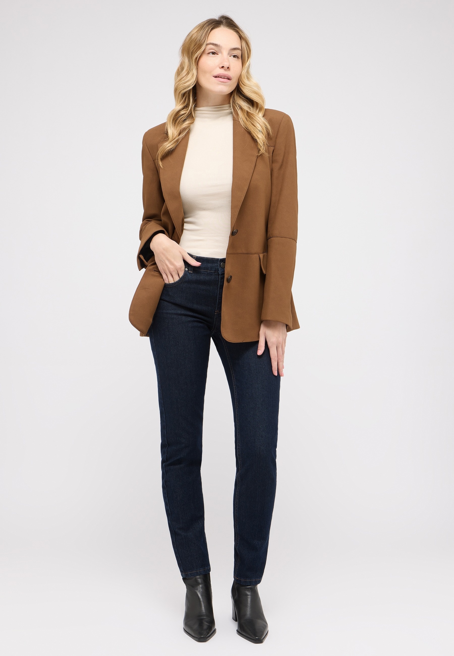 ANGELS 5-Pocket-Jeans »CICI« aus sportivem Denim