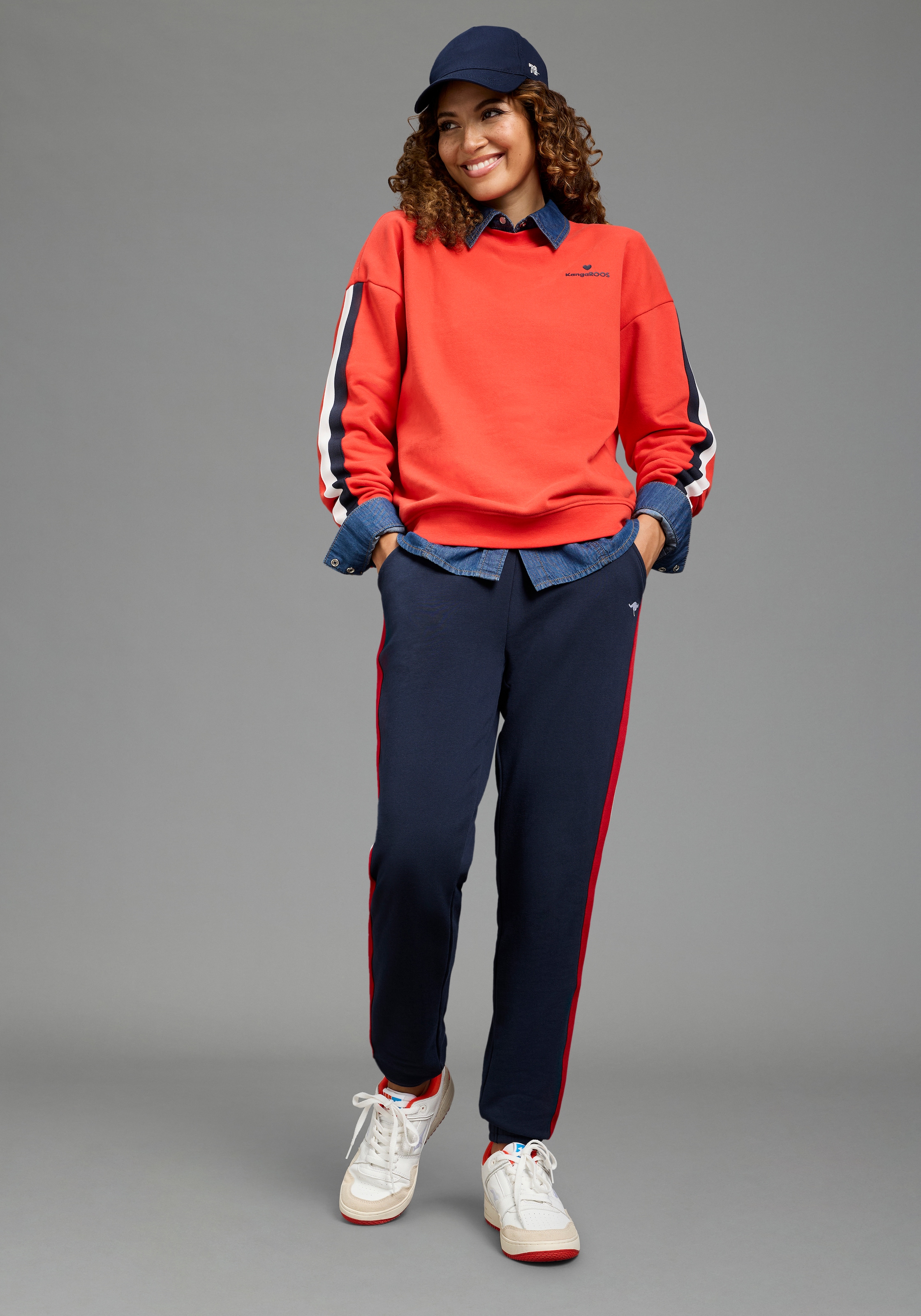 KangaROOS Pantalon de jogging  avec 2 poches latérales, en coton et polyester