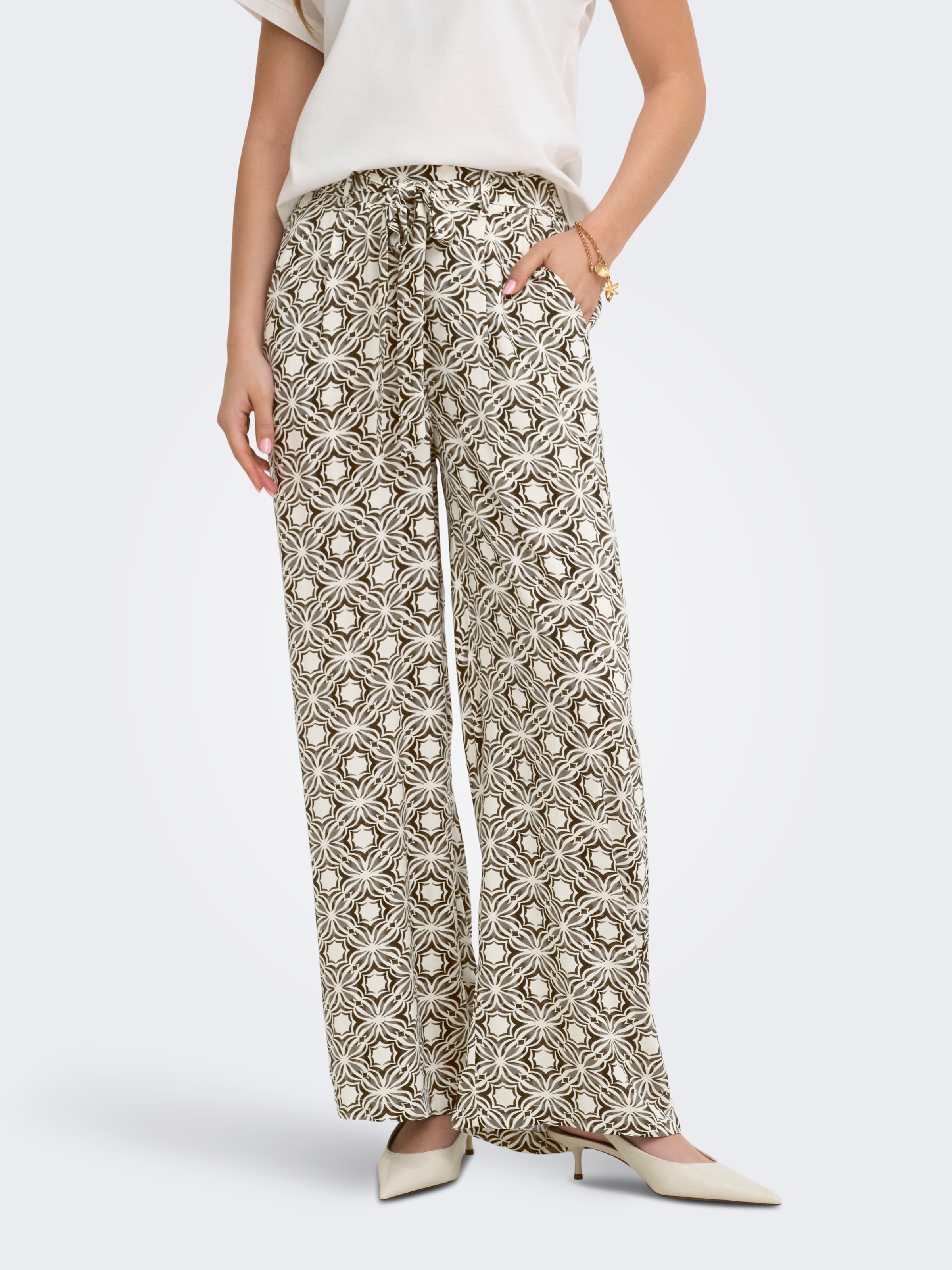 ONLY Schlupfhose »ONLSILVA LOOSE PANTS WVN NOOS«  Viskose, regular fit