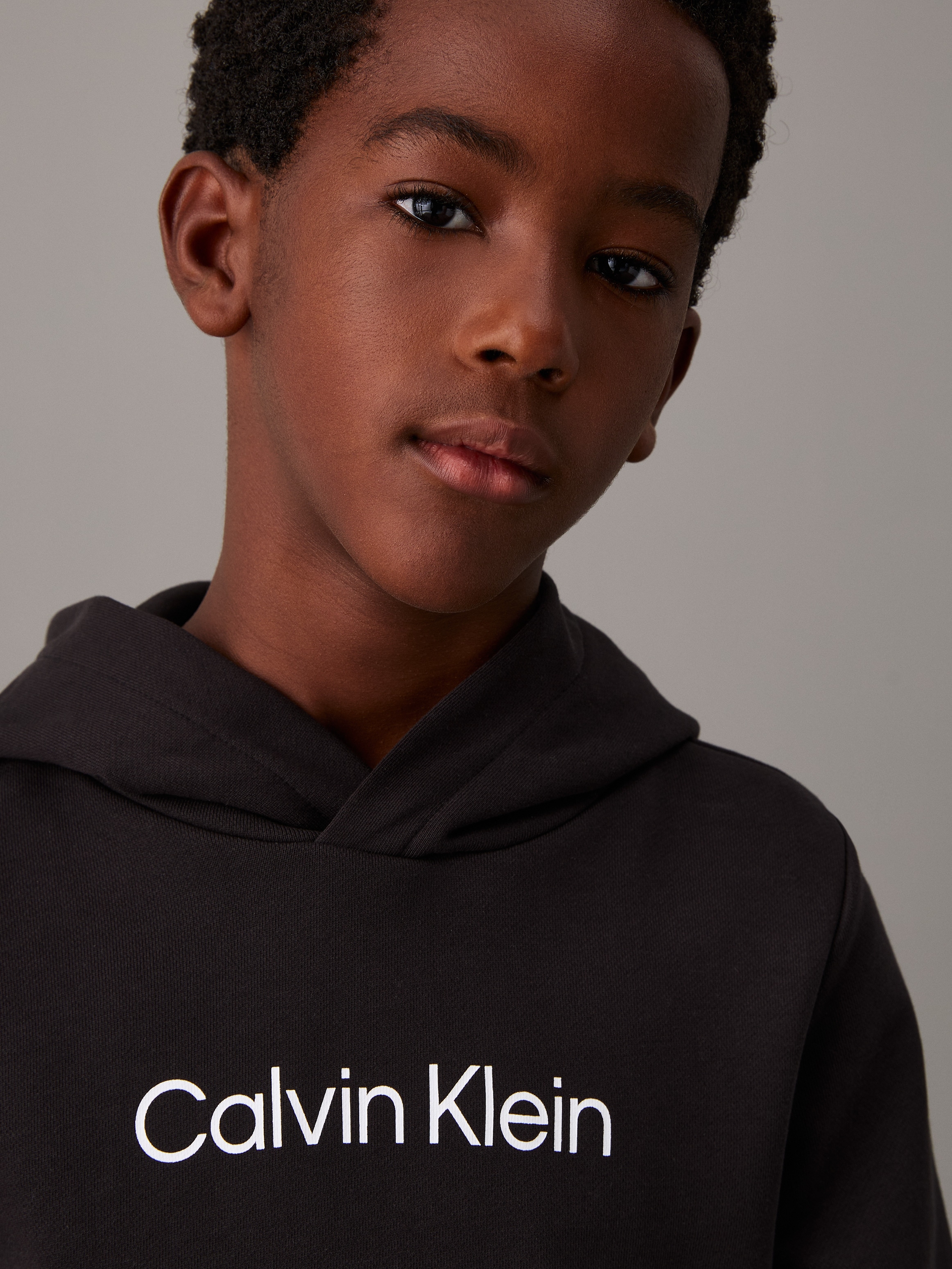 Calvin Klein Jeans Kapuzensweatshirt »Inst. Logo Reg. Terry Hoodie«, für Kinder bis 16 Jahre und mit Logoschriftzug