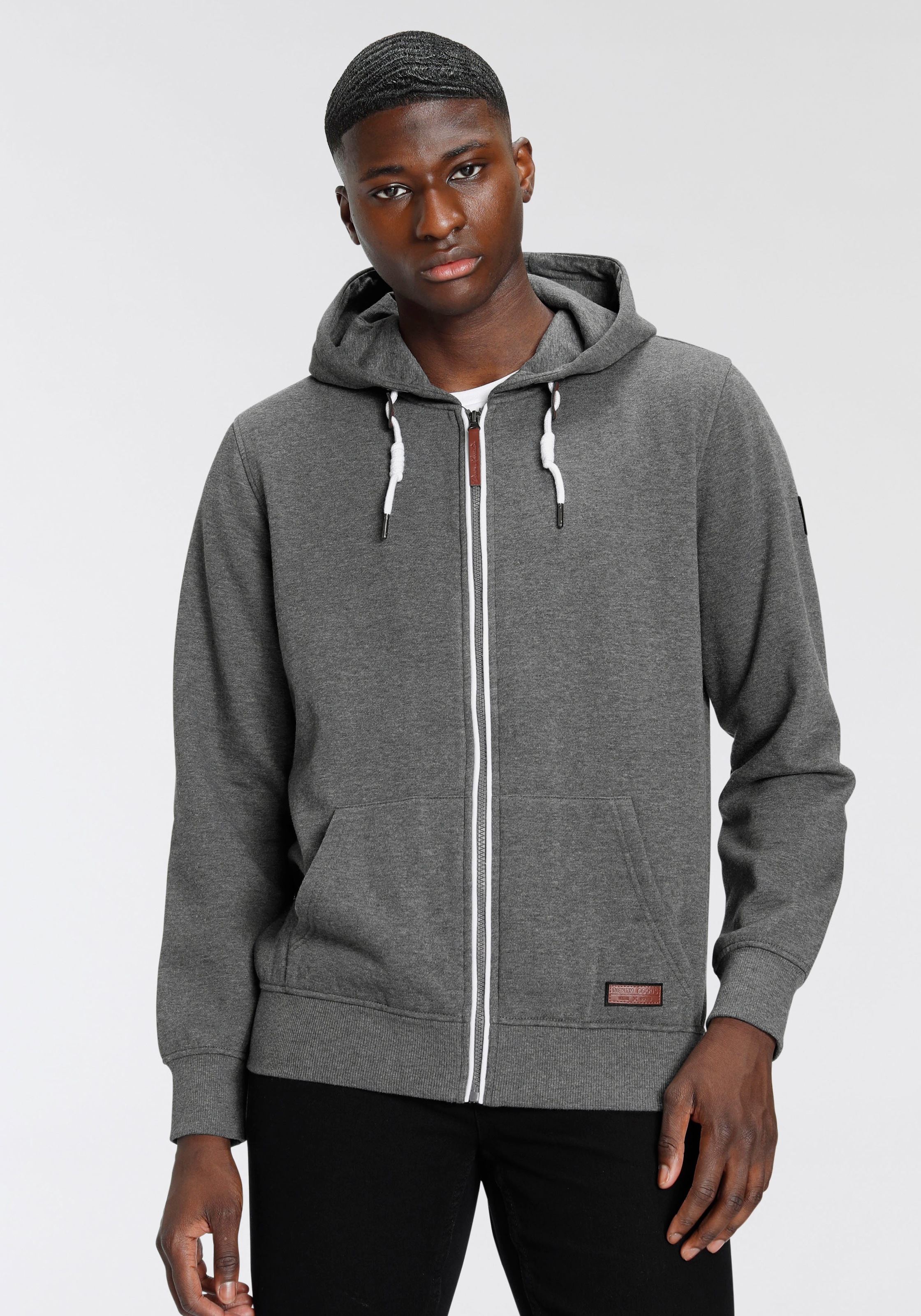 Image of John Devin Sweatjacke, mit kontrastfarbigem Reissverschluss bei Ackermann Versand Schweiz