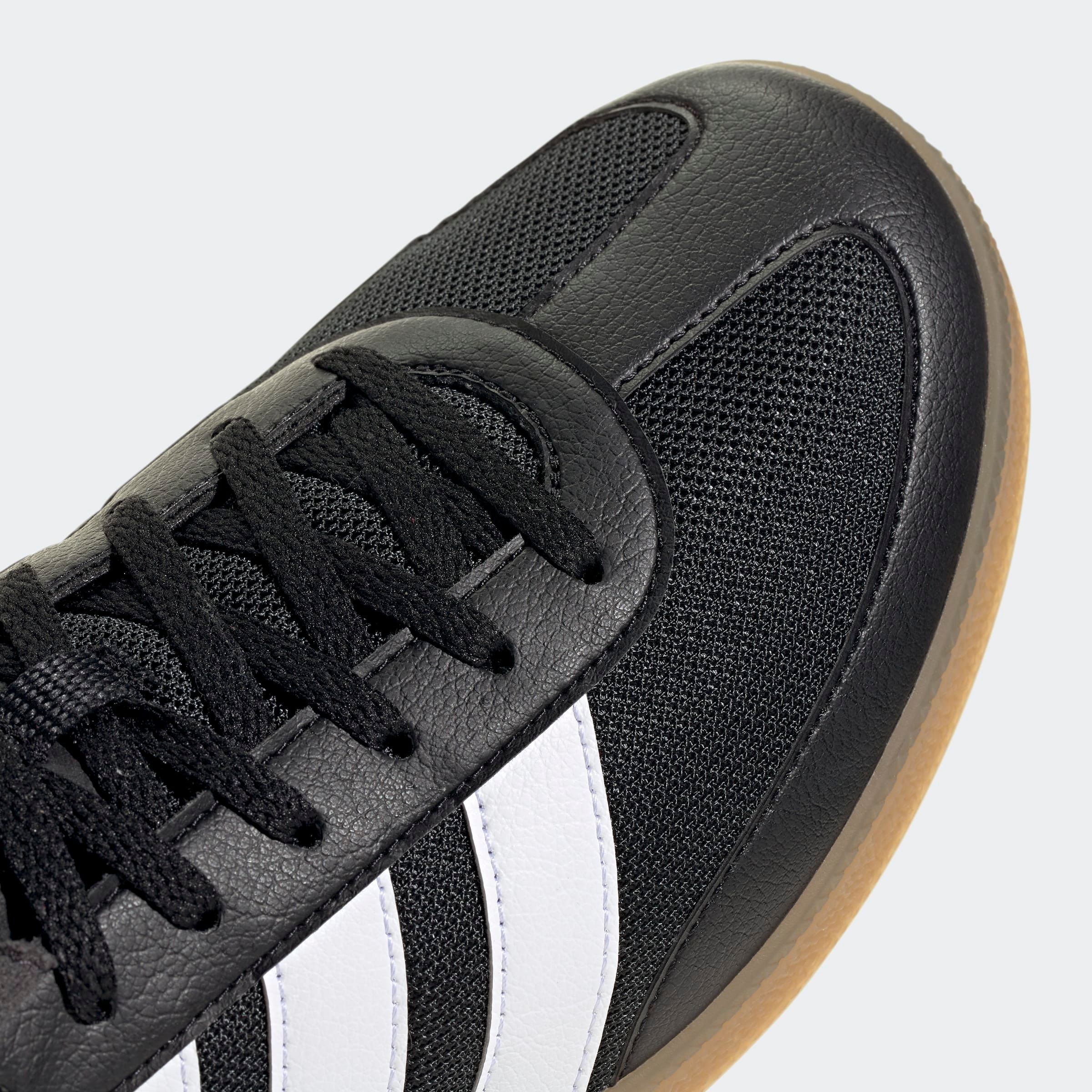 adidas Performance Chaussure d'entraînement »SPEZIAL«  particulièrement adapté pour la salle de sport et le fitness