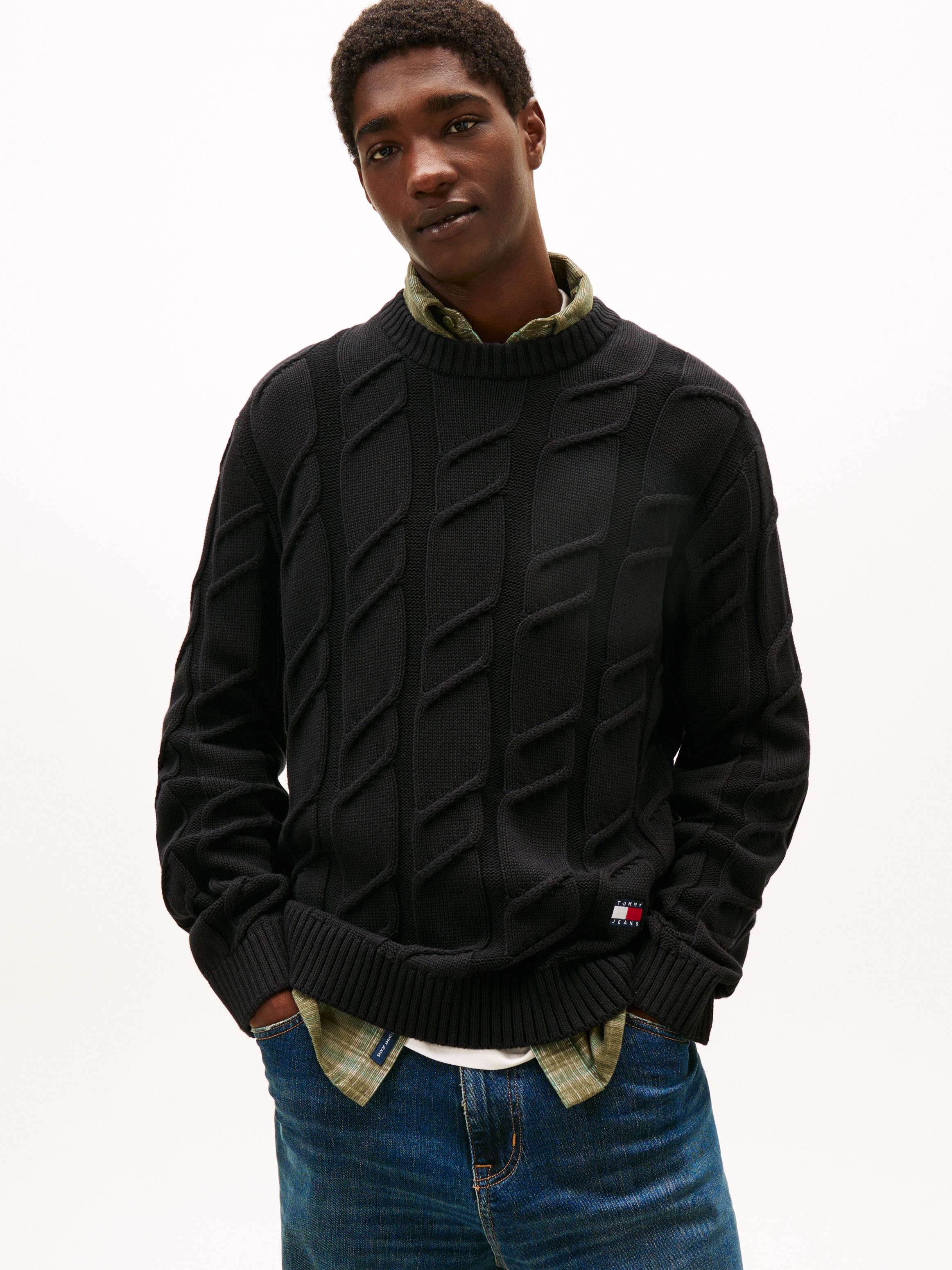 Tommy Jeans Rundhalspullover »TJM REG CHUNKY CABLE« Grobstrick mit Zopfmuster, regular fit, Rundhals