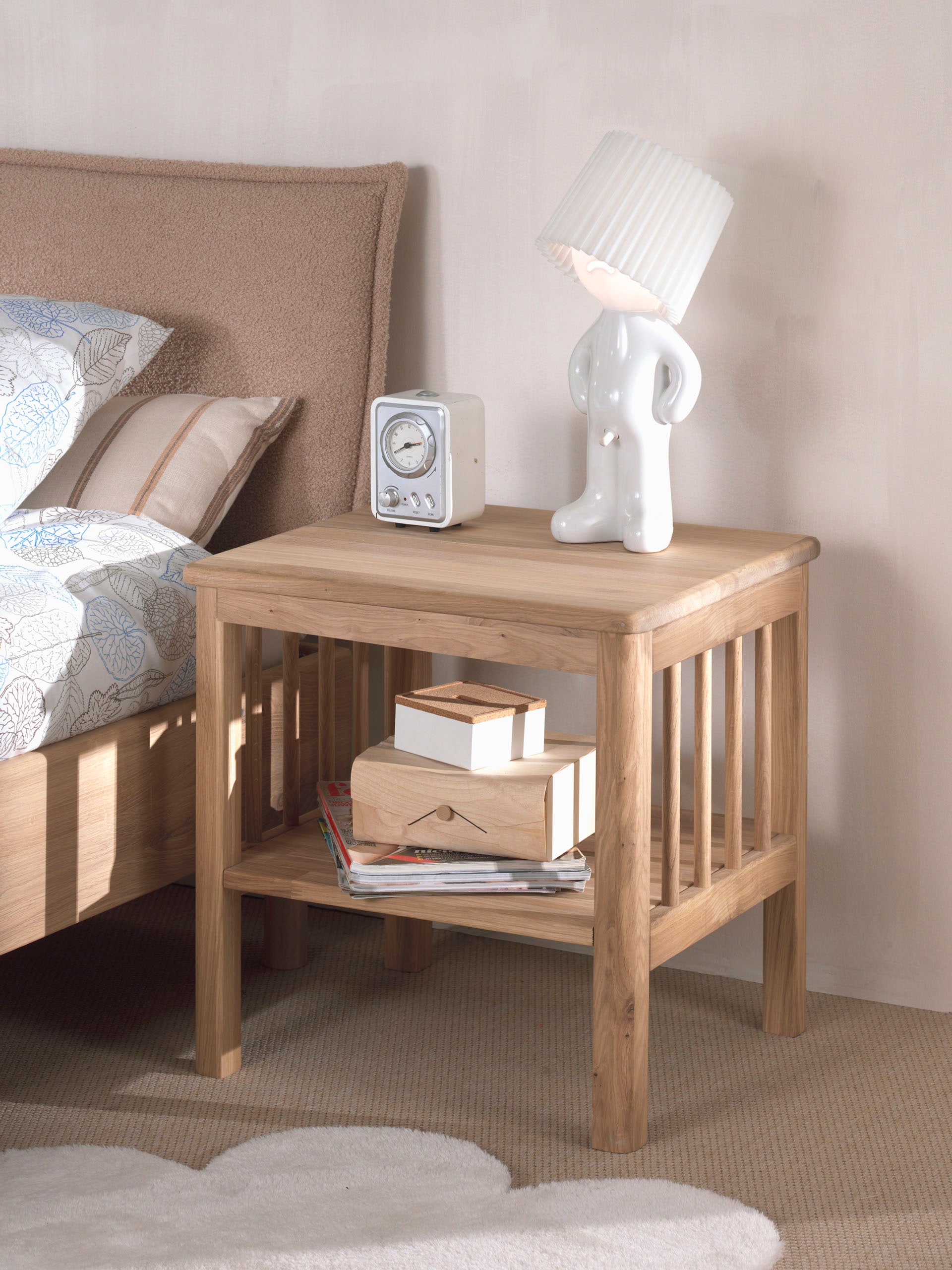 Vipack Sideboard »Nachtkonsole aus massvier Eiche natur geölt, zeitloses Design« B/H/T ca. 120x77x60 cm, mit 1 Fachboden, seitlich Sprossen,  mit 1 Fachboden, stabil und standfest gebaut