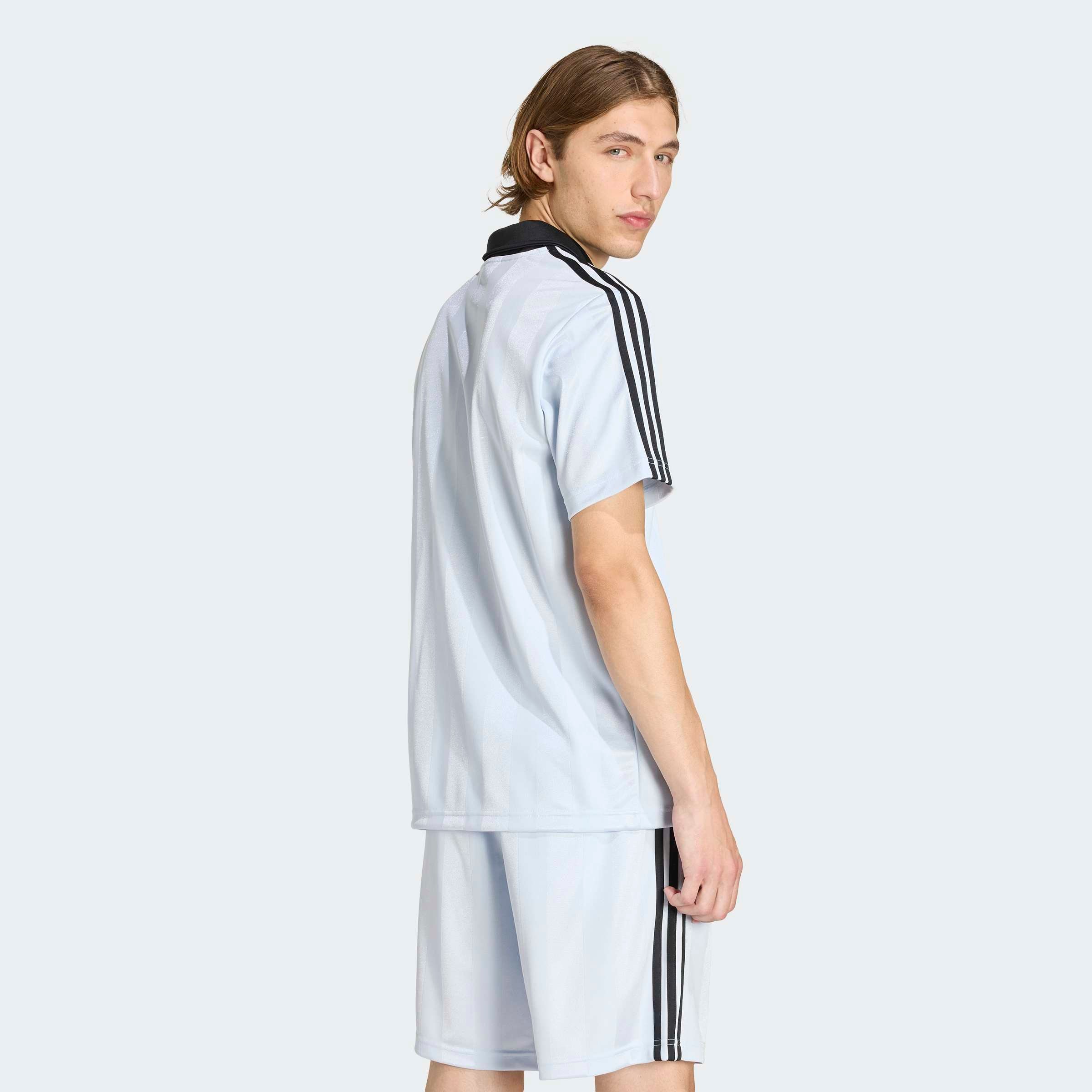adidas Originals T-Shirt »JSY« mit V-Ausschnitt, ohne Verschluss, aus Polyester