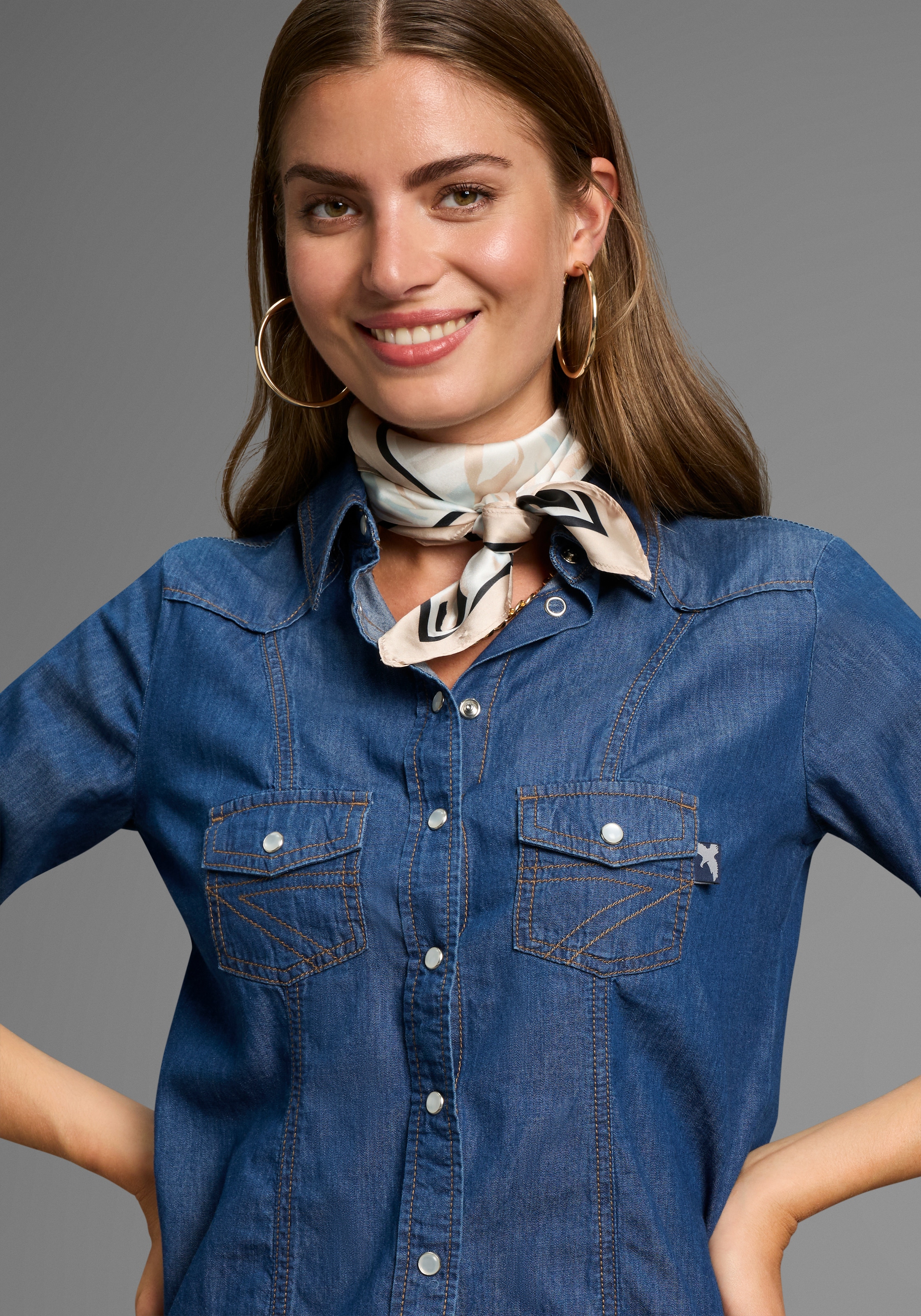 Laura Scott Nickituch, mit grossem Milfleur Muster - NEW