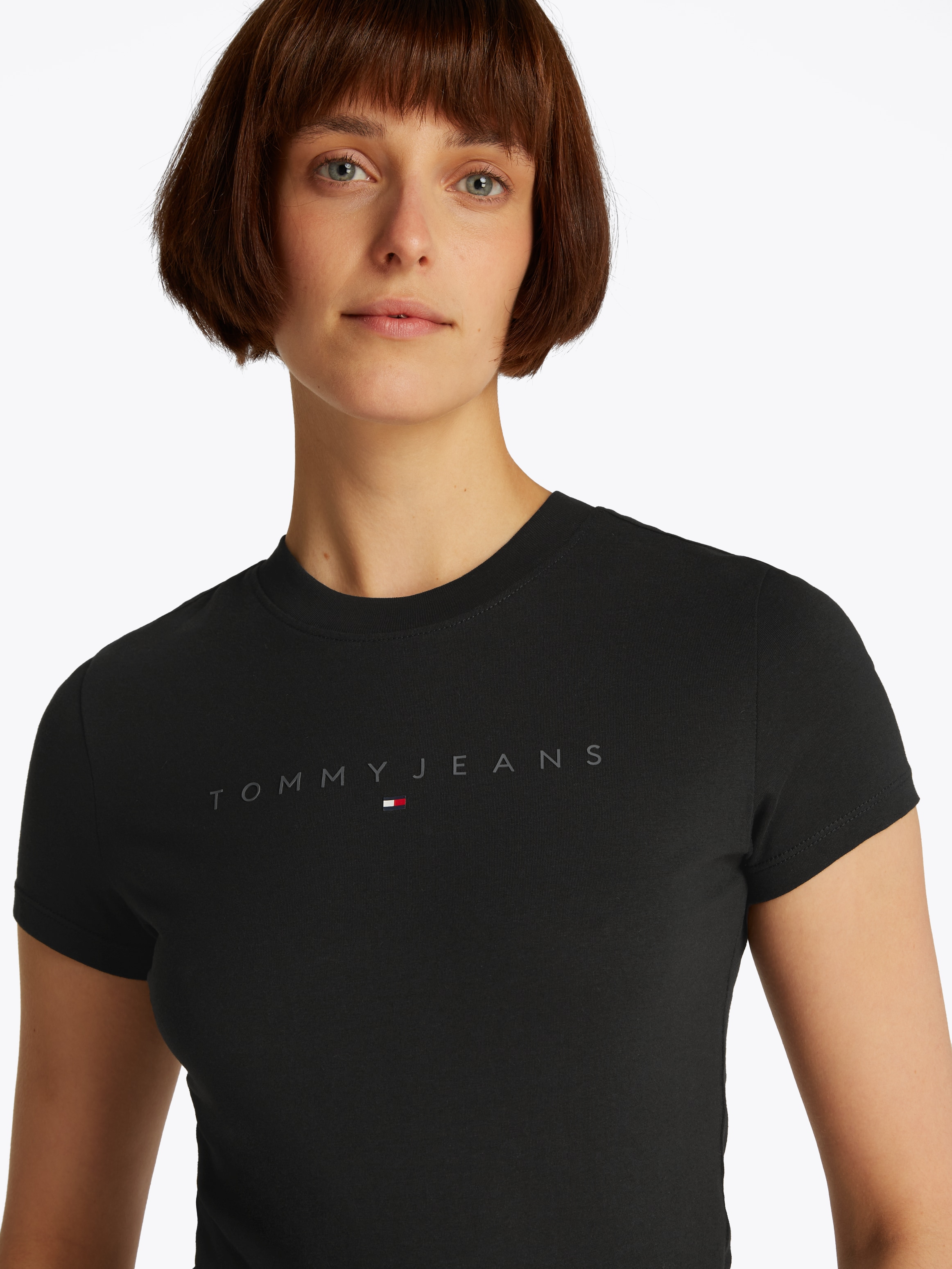 Tommy Jeans Curve T-Shirt »TJW SLIM TONAL LINEAR TEE EXT«, in Grossen Grössen, Logodruck, Figurbetont
