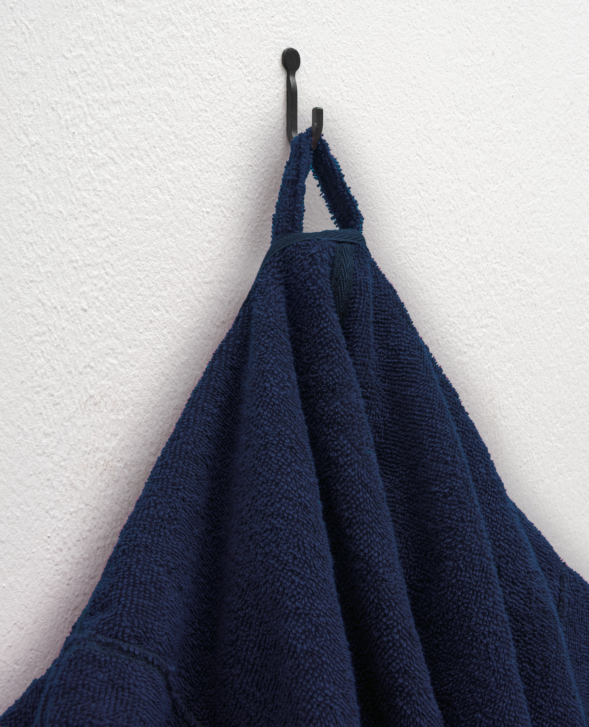 Bruno Banani Peignoir de bain pour enfants »Danny, Ideal für Zuhause, Schwimmbad oder im Urlaub« 1 cuis mit Logostreifen, aus 100% Baumwolle