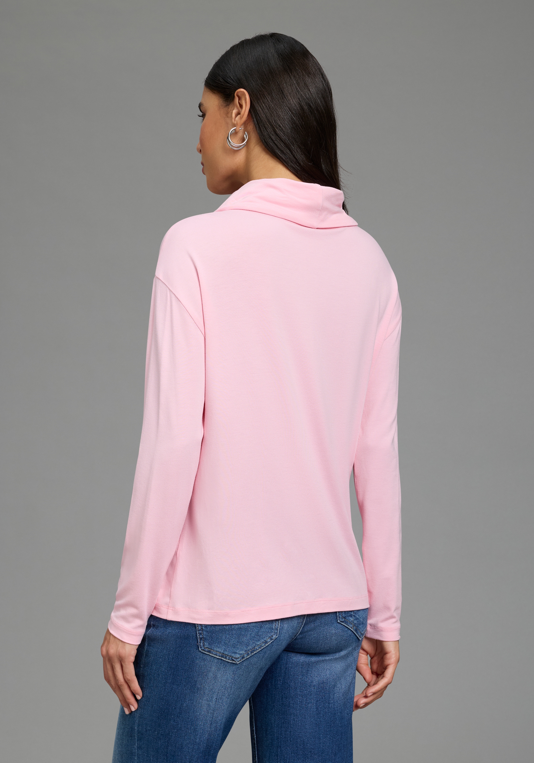 Laura Scott Langarmshirt aus Jersey, mit Schlauchkragen, figurumspielende Passform, unifarben