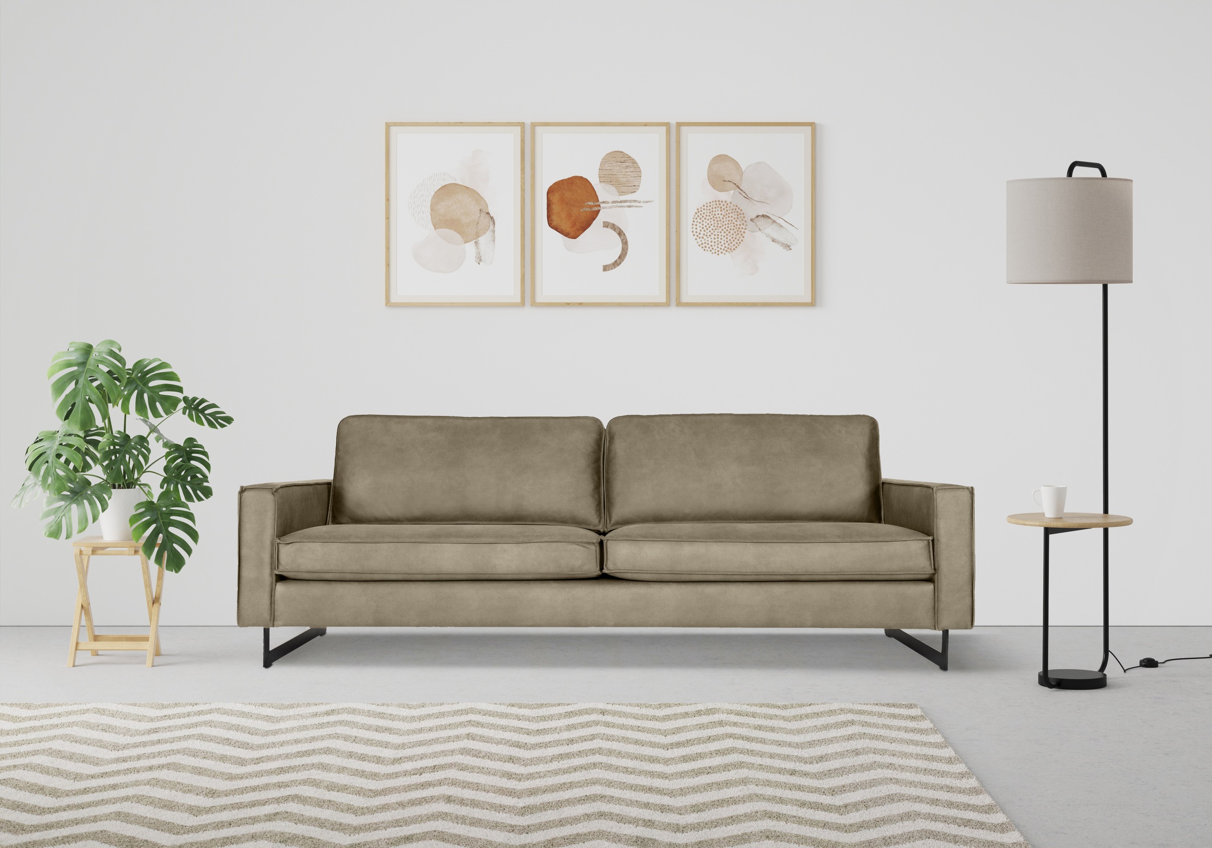 Places of Style 3-Sitzer »Maxi-Ausführung Pinto, 236 cm, Cord, Chenille, Lederoptik«, mit Keder, schwarze Metallfüsse, Wellenunterfederung