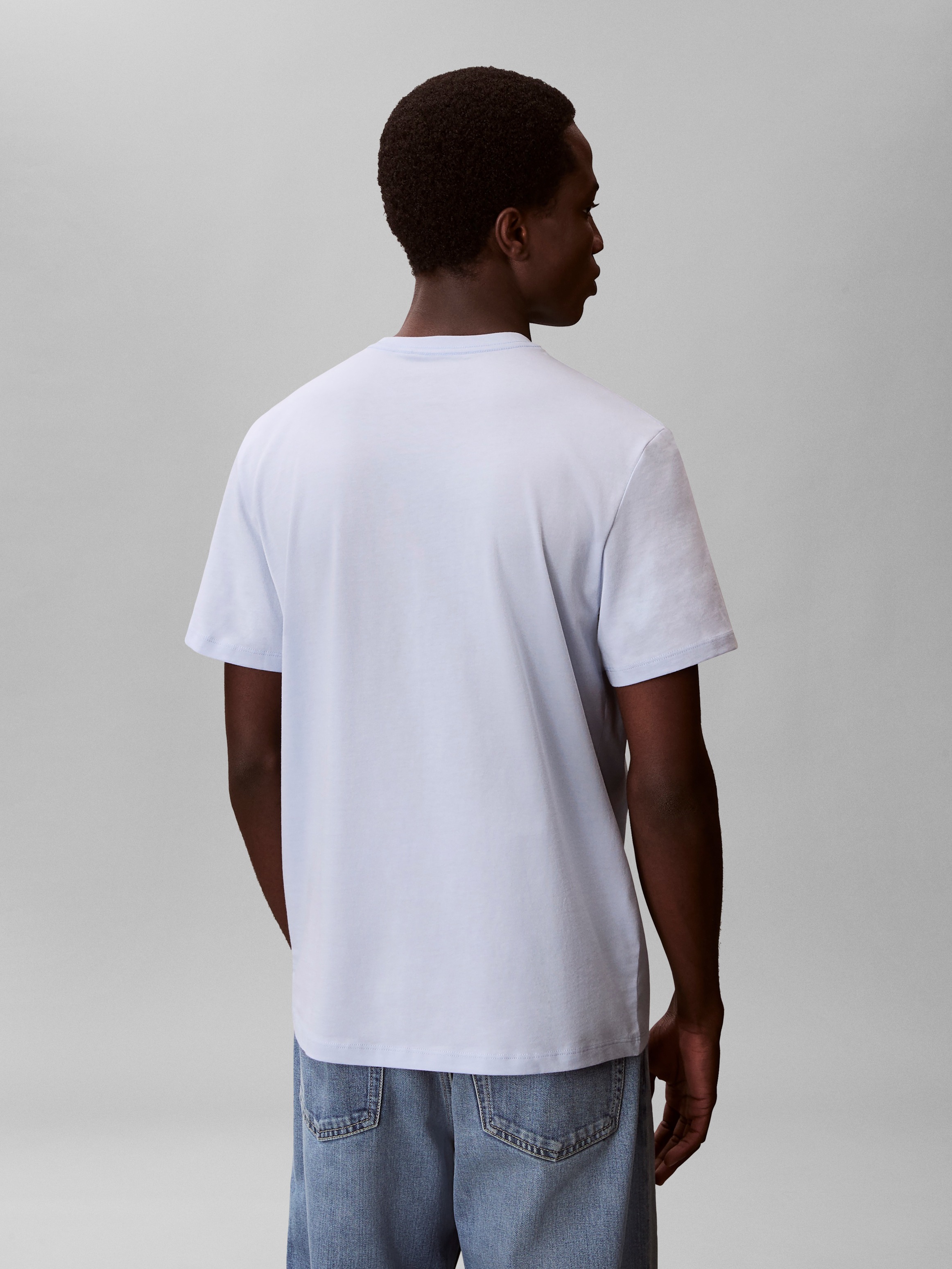 Calvin Klein T-shirt col rond, coupe régulière, grand imprimé au dos