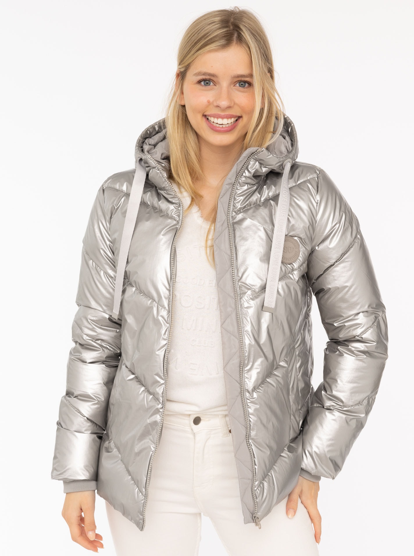 Image of Zwillingsherz Steppjacke ""Zwillingsherz"" mit Kapuze glänzend, Kapuze, Herzchen-Prägung am Rücken