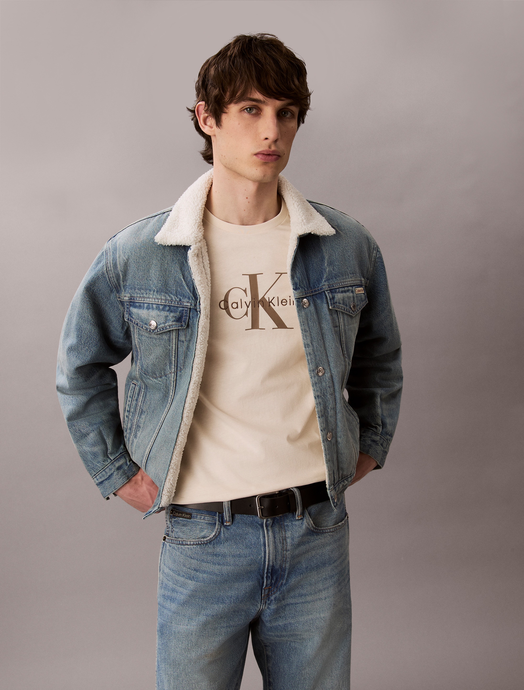 Calvin Klein Jeans T-Shirt »SS Hero Monologo Tee 20s« Mit Rundhalsausschnitt, regular fit