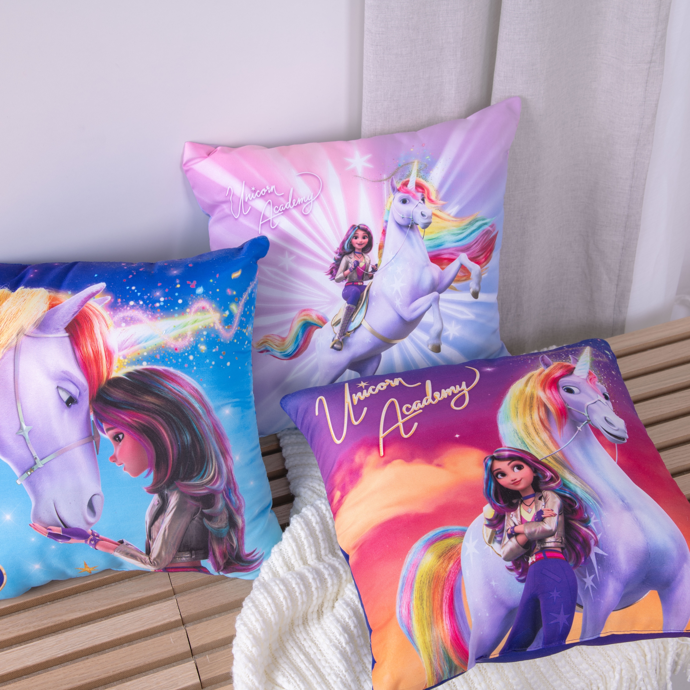 Unicorn Academy Dekokissen »Unicorn Academy« hochfarbig bedruckt
