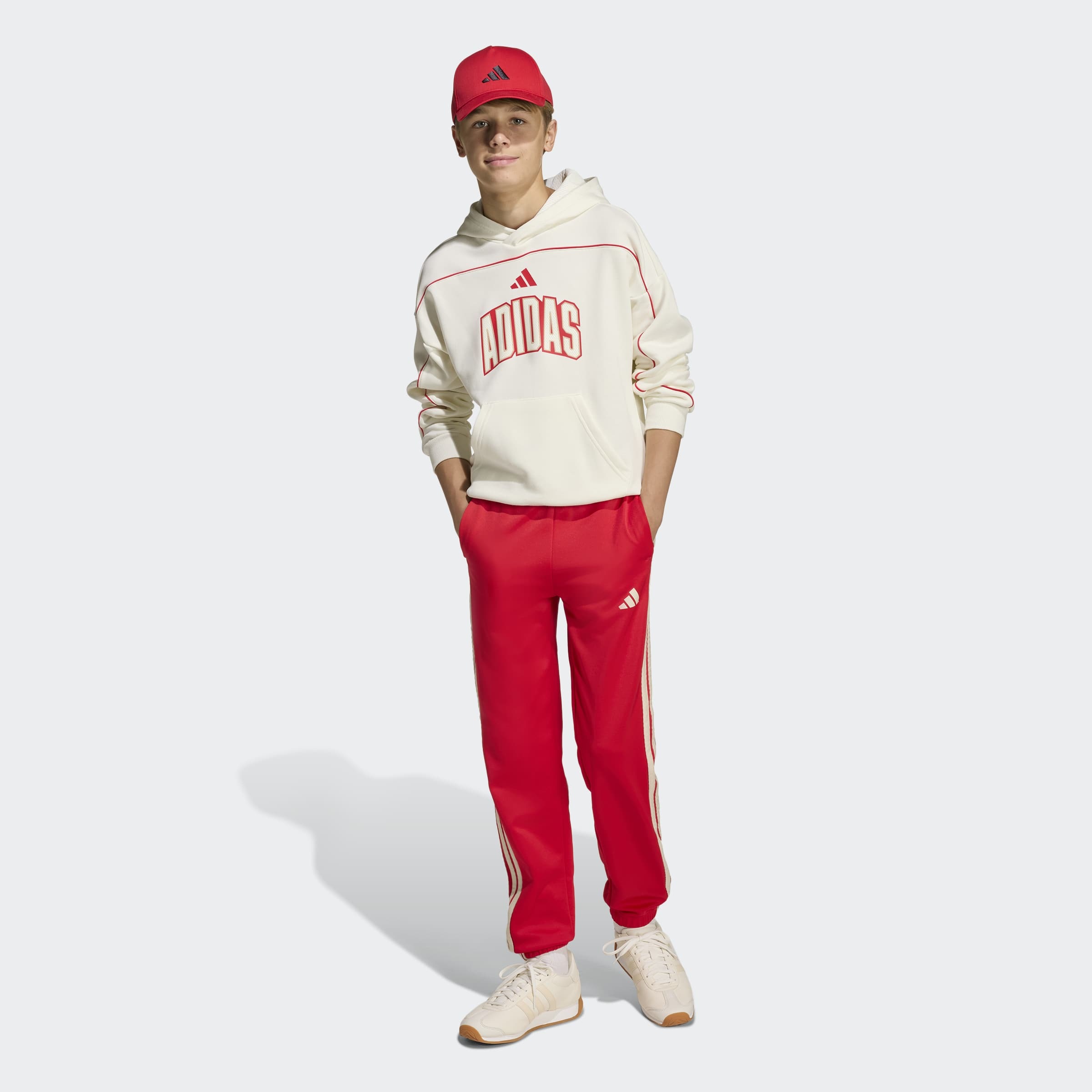 adidas Sportswear Kapuzensweatshirt »STADIUM HOODY MIT SCHRIFTZUG«
