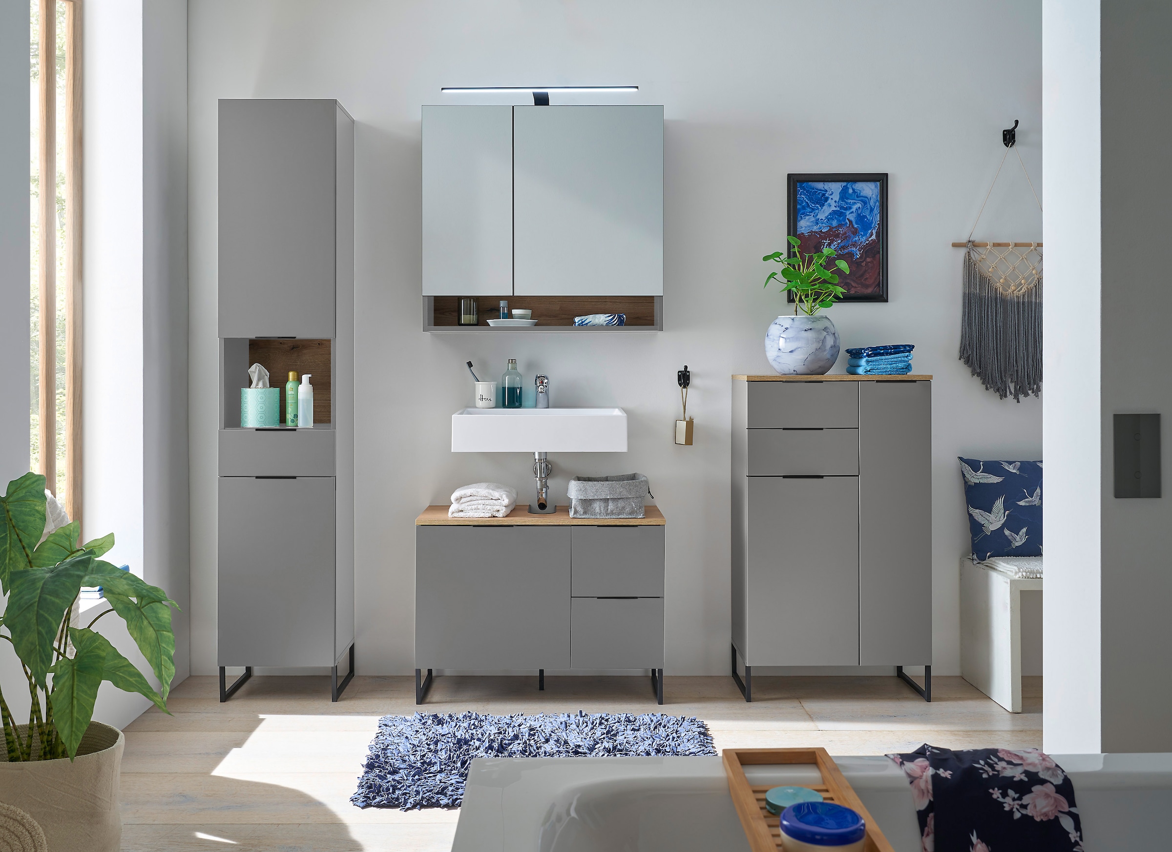 BASIC by Balculina Armoire intermédiaire »Denver Midischrank, Badezimmerschrank BxHxT 60x106x32« 1 cuis tlg. largeur 60 cm, porte montable à gauche/droite, softclose