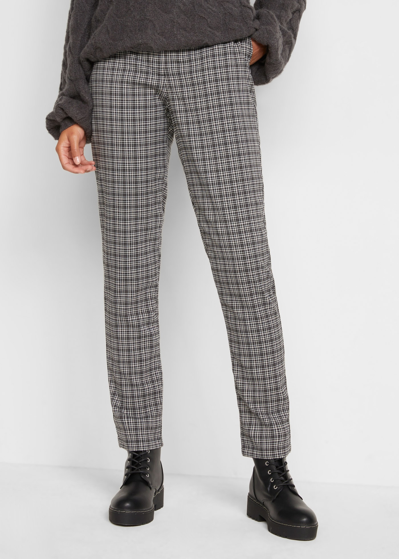 Image of bonprix Schlupfhose aus Polyester, Viskose und Elasthan, teilweise elastischer Bund