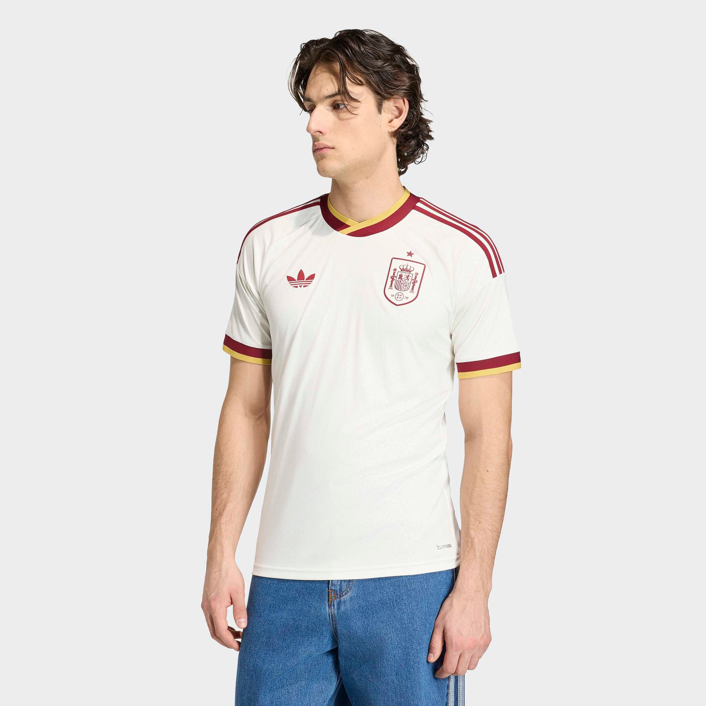 Image of adidas Performance Fussballtrikot "SPANIEN 26 AUSWÄRTSTRIKOT" mit schmalem Schnitt, mit Climacool Technologie