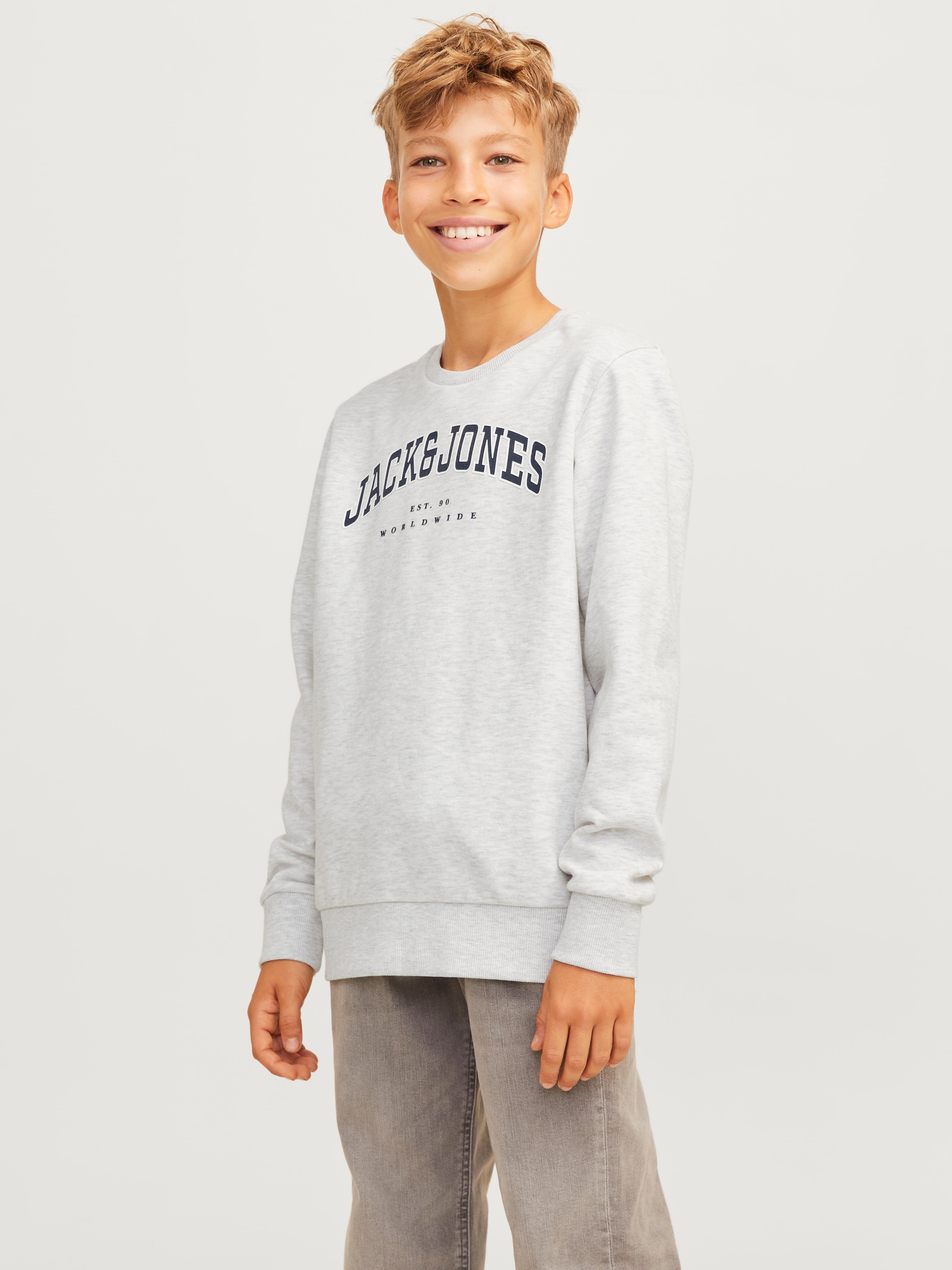 Image of Jack & Jones Junior Sweatshirt "JJECALEB VARSITY SWEAT CREW NECK SN JNR"