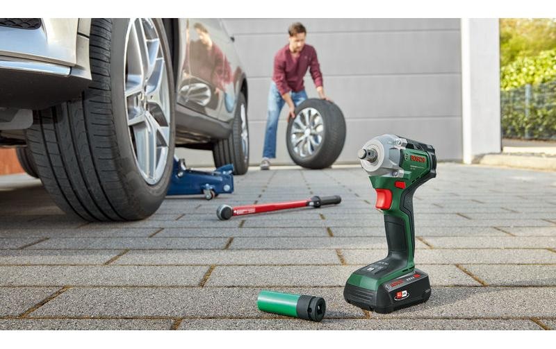 BOSCH Akku-Schlagschrauber »UniversalImpactDrive 18 V-350«