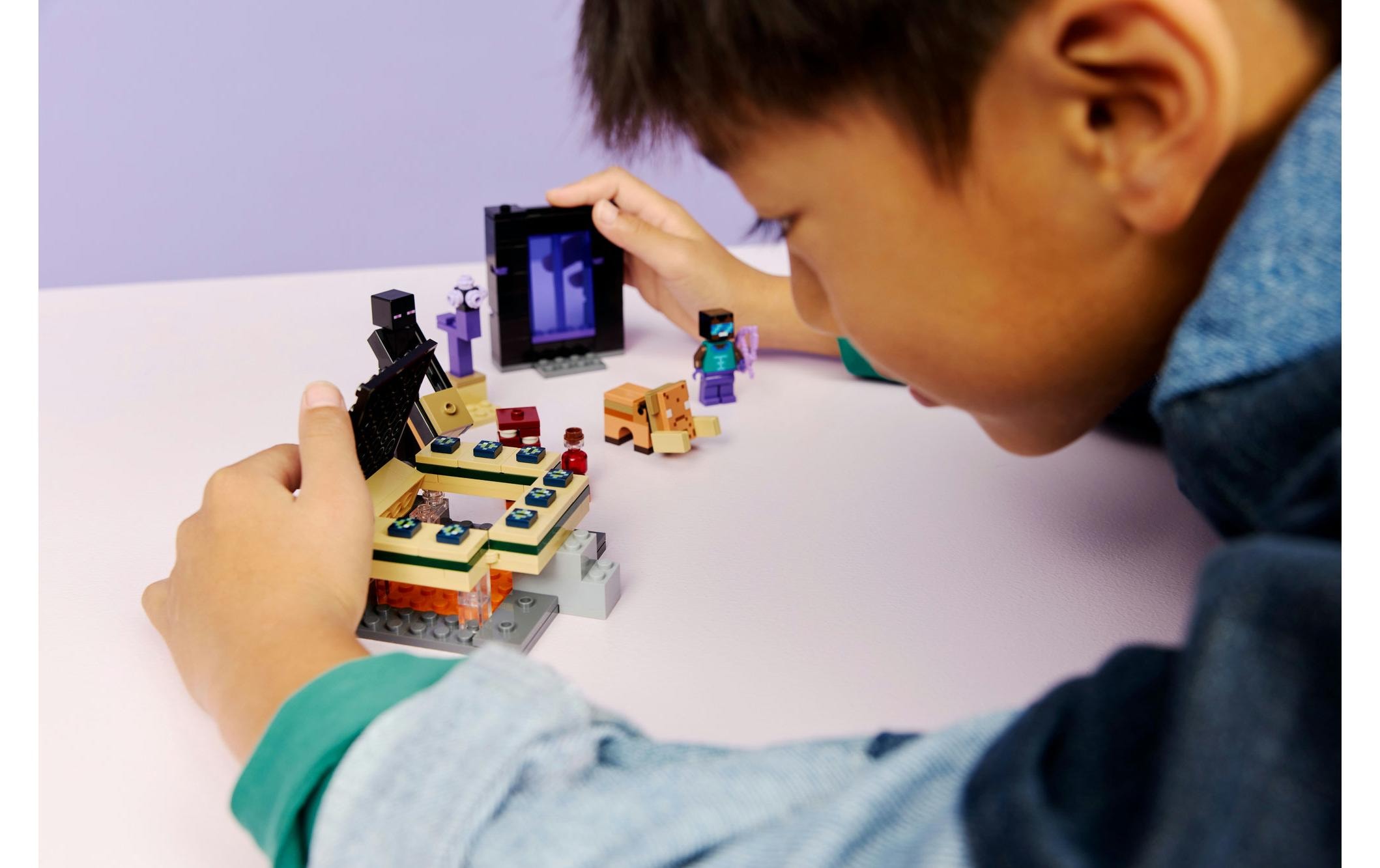   Konstruktionsspielsteine »Minecraft Reise durch Nether und Endportal 21584« Kategorie: Fantasy-Welt