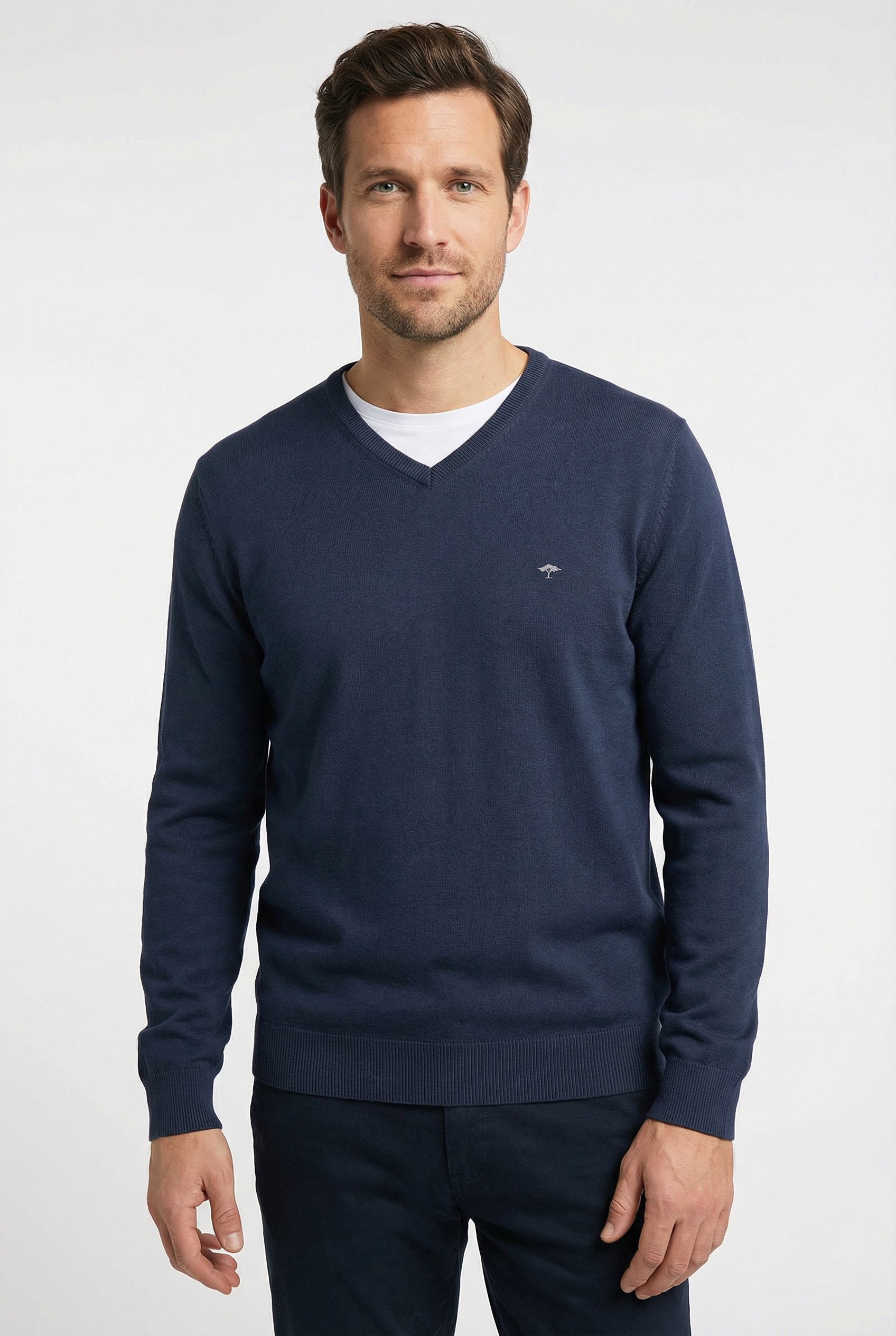 Image of FYNCH-HATTON Strickpullover "FYNCH-HATTON Pullover mit V-Kragen" aus Baumwolle, mit V-Ausschnitt, bequeme Passform