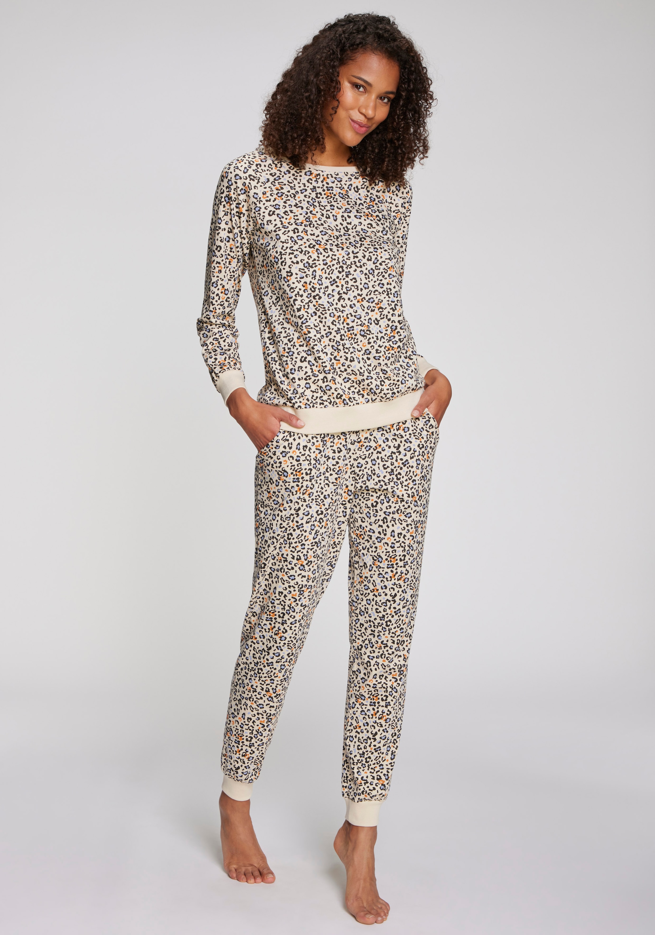 Vivance Dreams Pyjama 2 tlg. mit schönem Animalprint