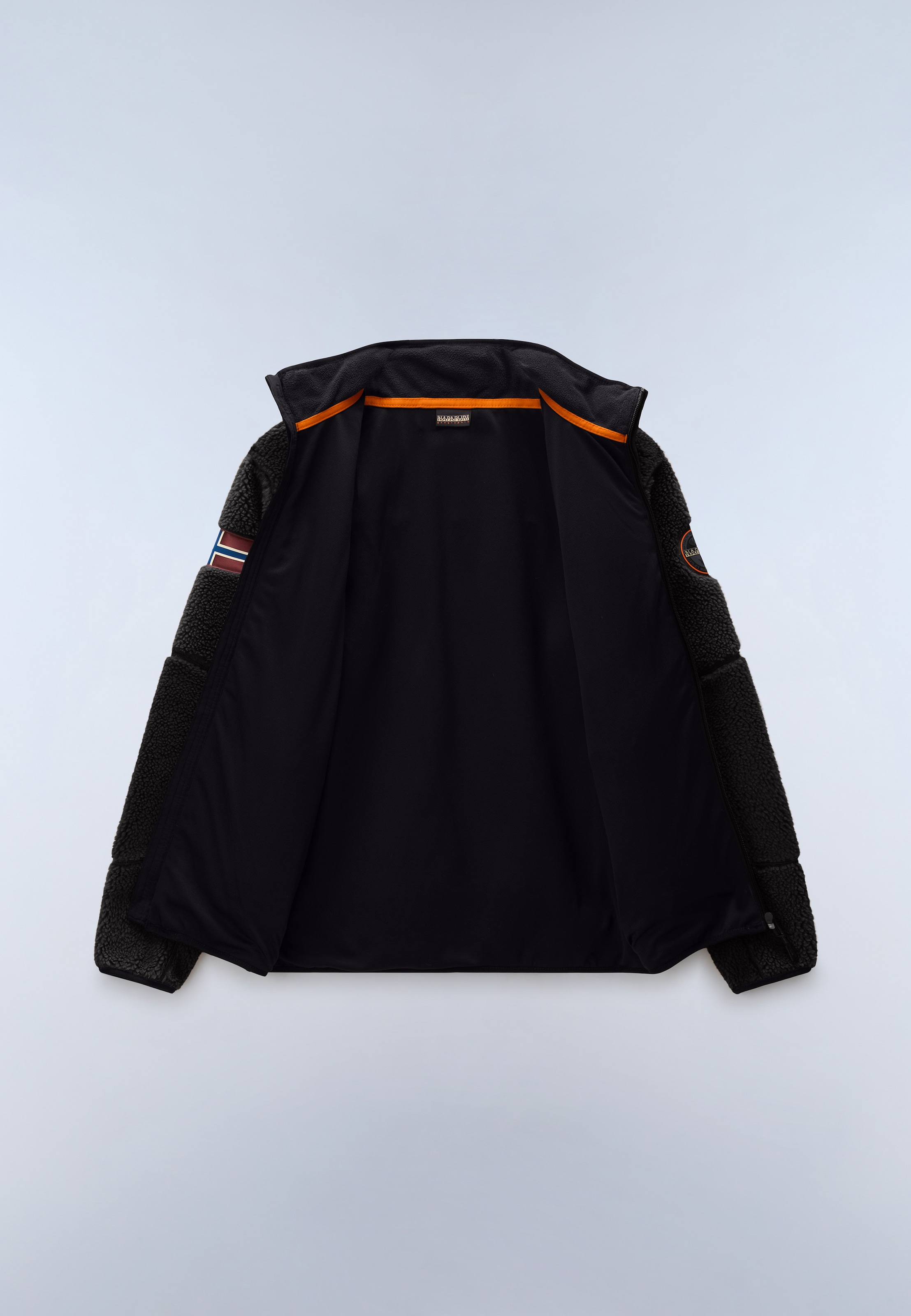Napapijri Veste polaire »YUPIK FZ 5 BLACK BEAUTY« au style sportif, comme couche intermédiaire flexible, matériau léger