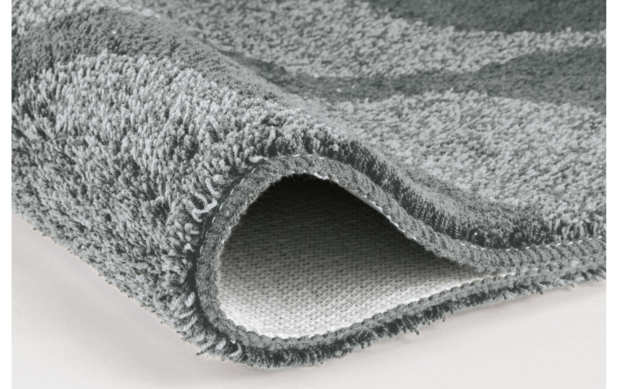 Kleine Wolke Badematte ""Onda", Badvorleger, Badezimmer Teppich" Höhe 15 mm rutschhemmend beschichtet fußbodenheizungsgeeignet Badteppich, modernes Ton in Ton Wellendesign, flauschig