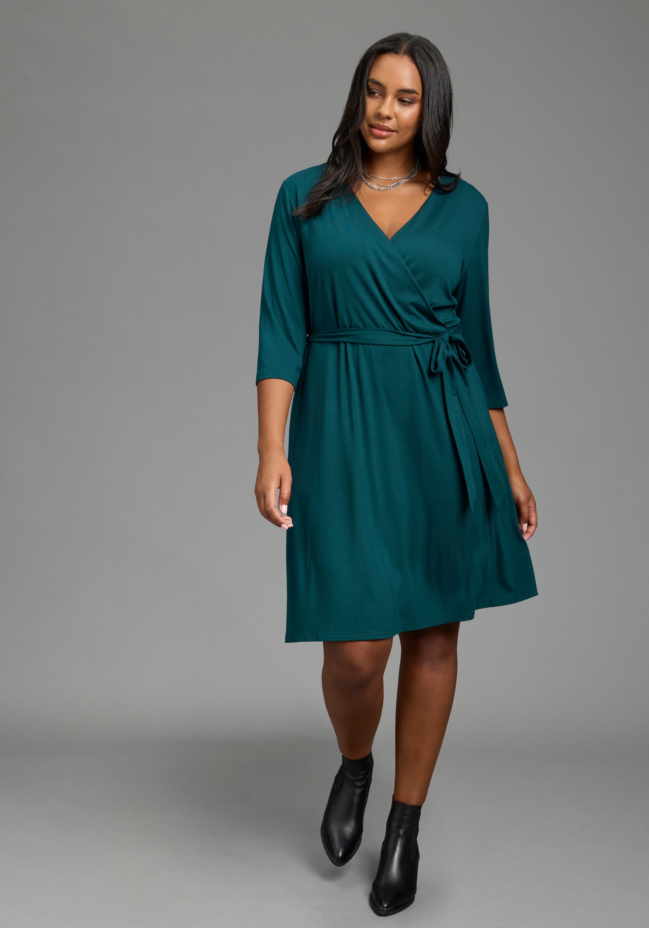 Laura Scott CURVE Robe en jersey »Grosse Grössen« en grandes tailles, aspect drapé, coupe cintrée