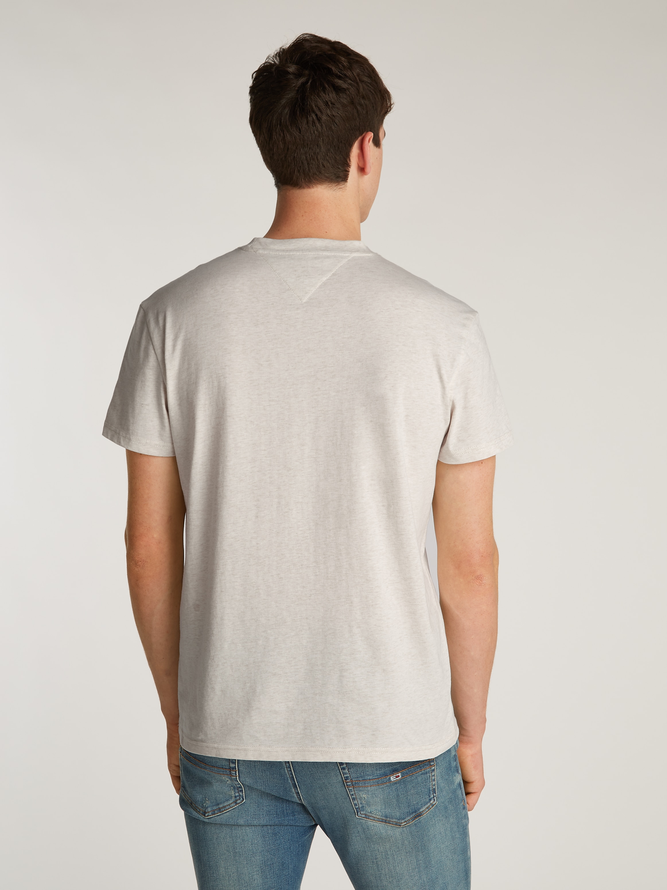 Tommy Jeans Plus Rundhalsshirt »TJM REG LINEAR LOGO TEE EXT«, in Grosse Grössen, Logodruck und Stickerei